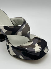 Camouflage Pattern Platform Block Heel Sandals -  | dBlank