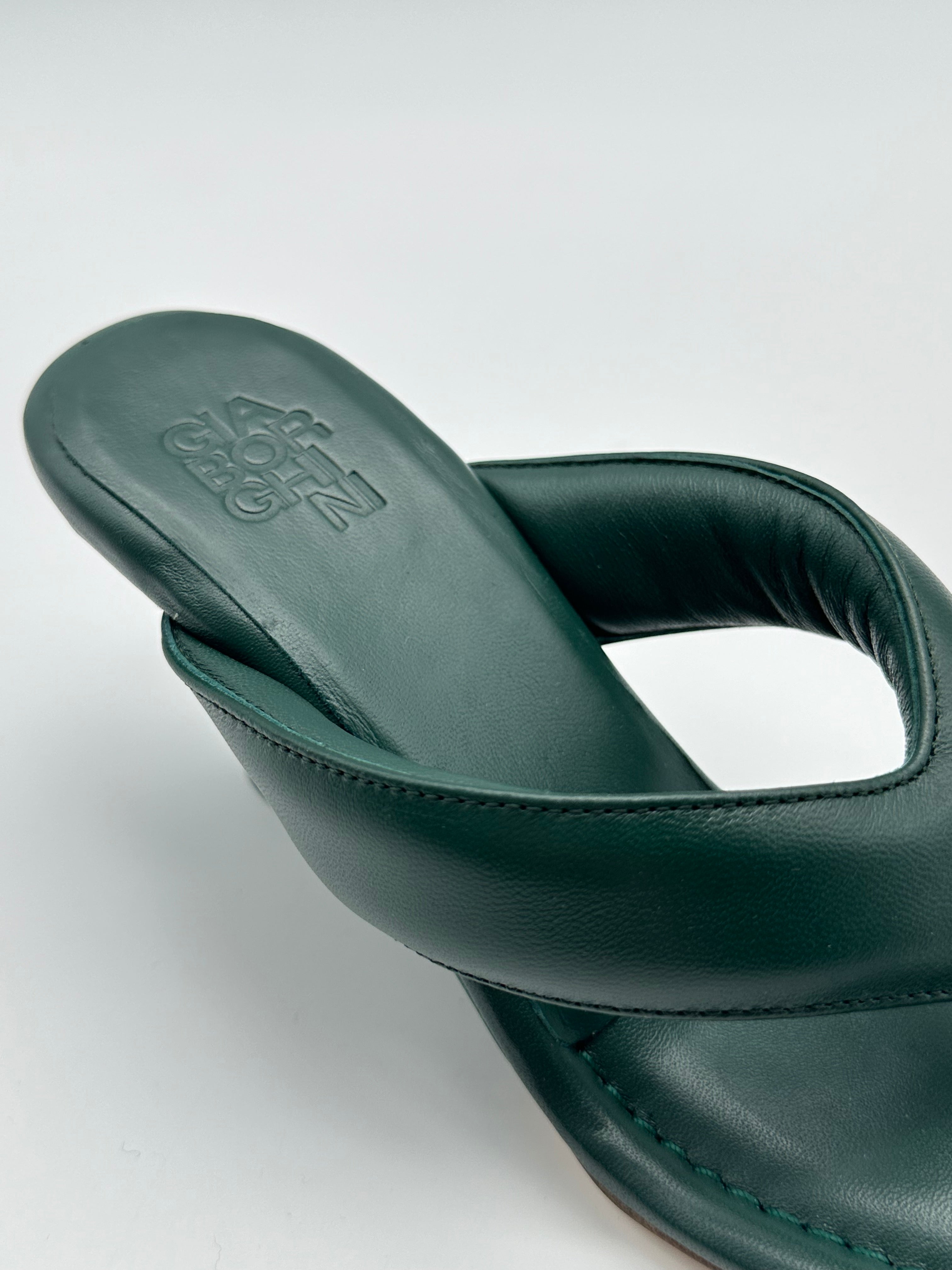 Green Leather Flip Flop Sandals With Sculptural Heel