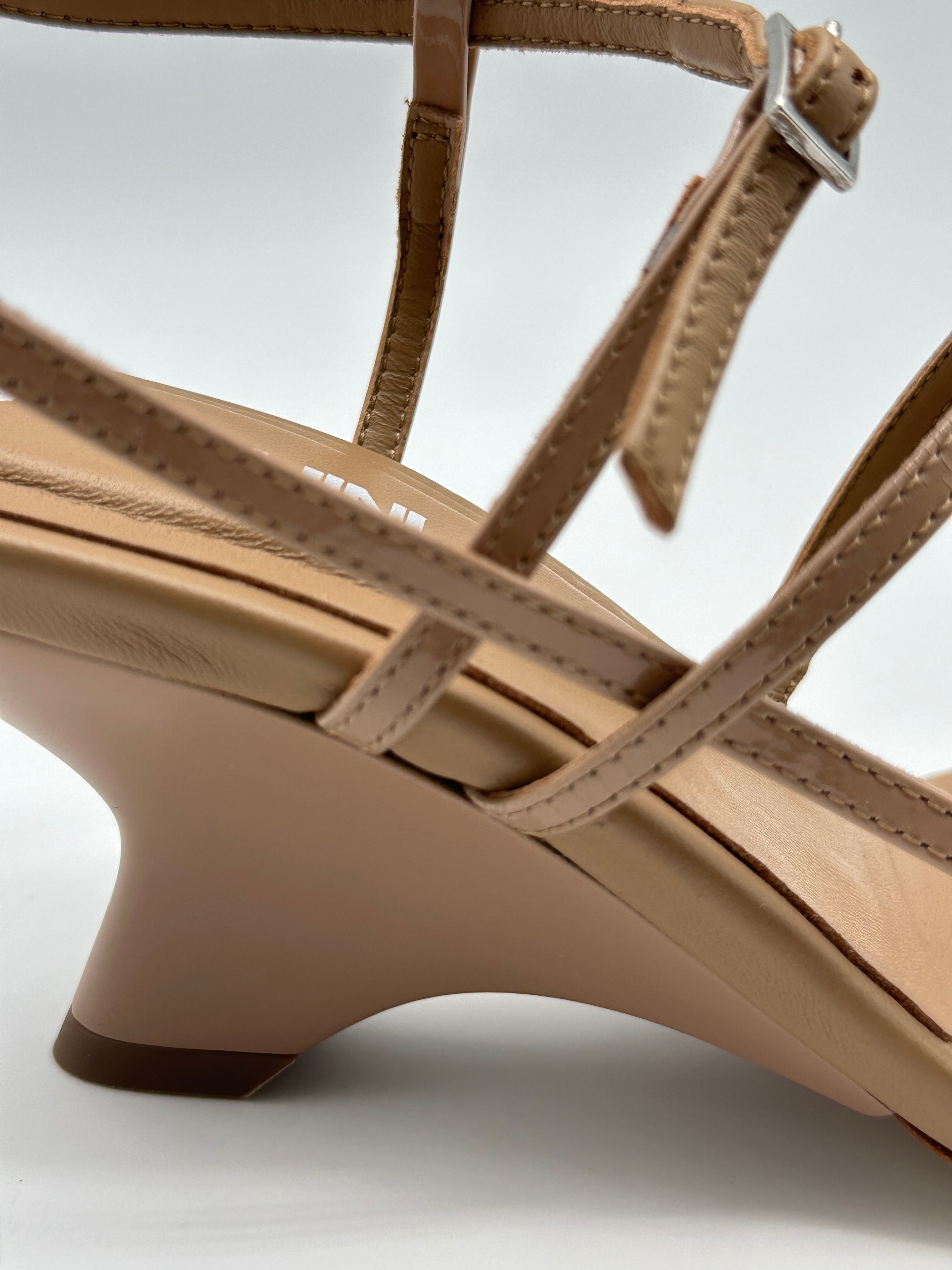Walnut Leather Sandals