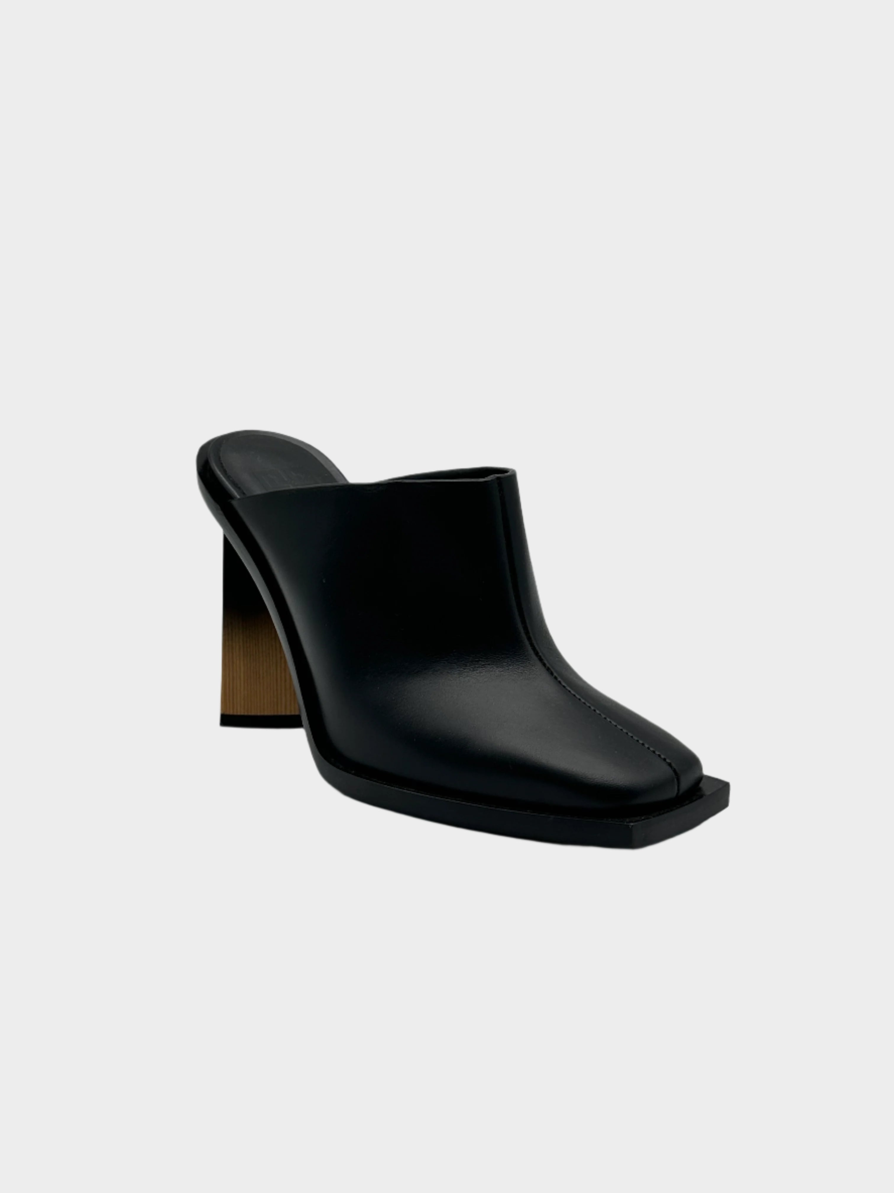 Black Leather Mules With Shaded Heel And Wood Effect