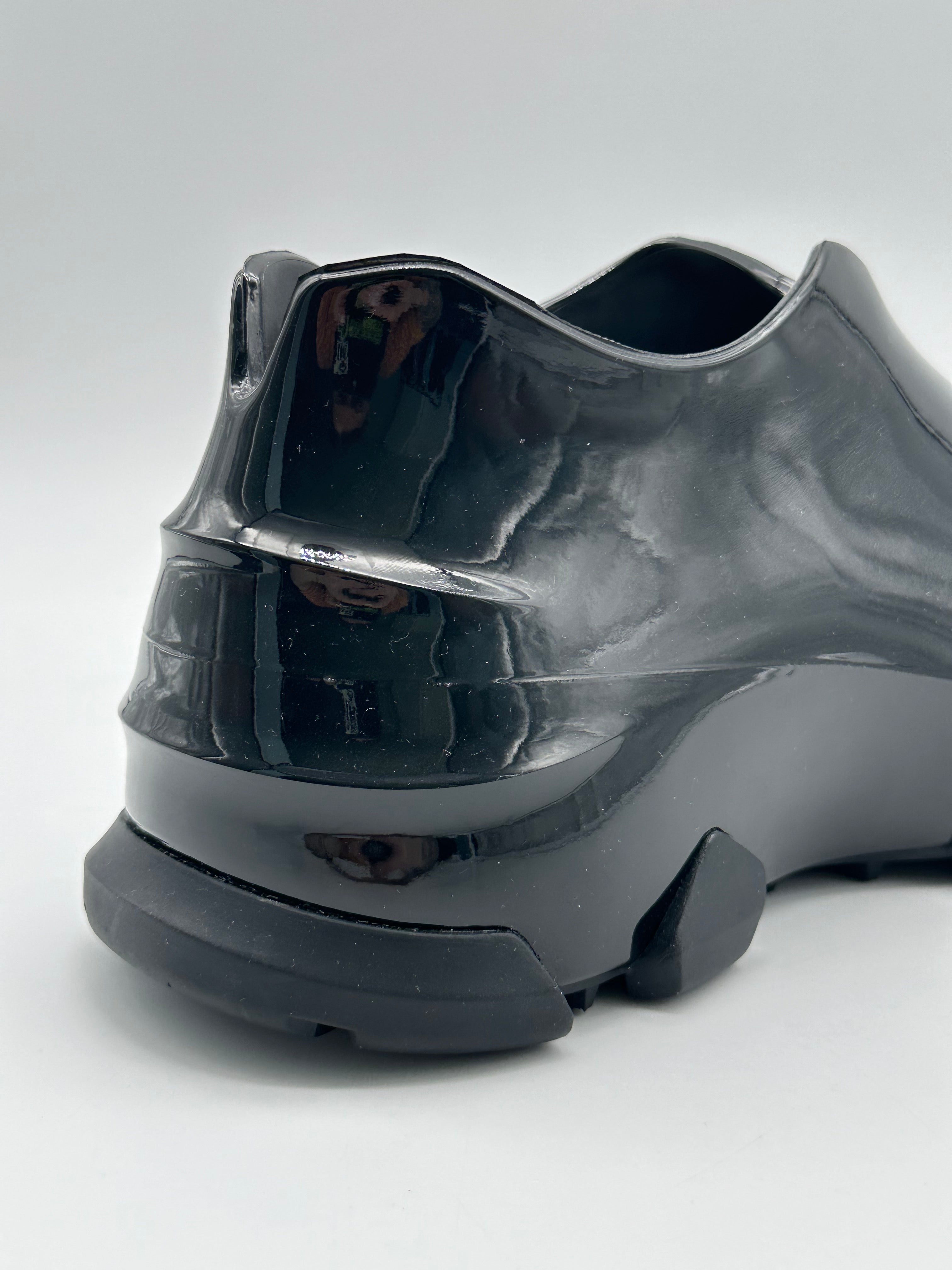 Monumental Mallow Black Rubber Sneakers