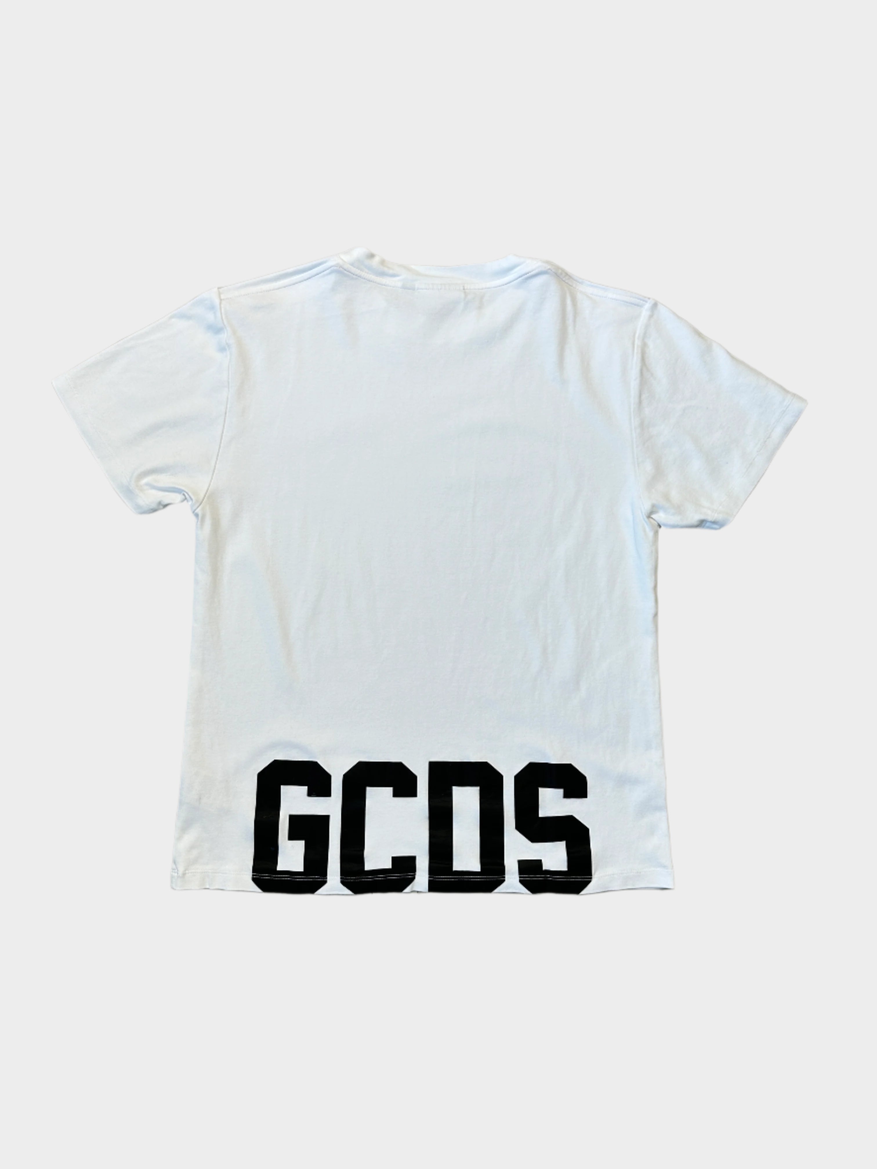 T-shirt logo