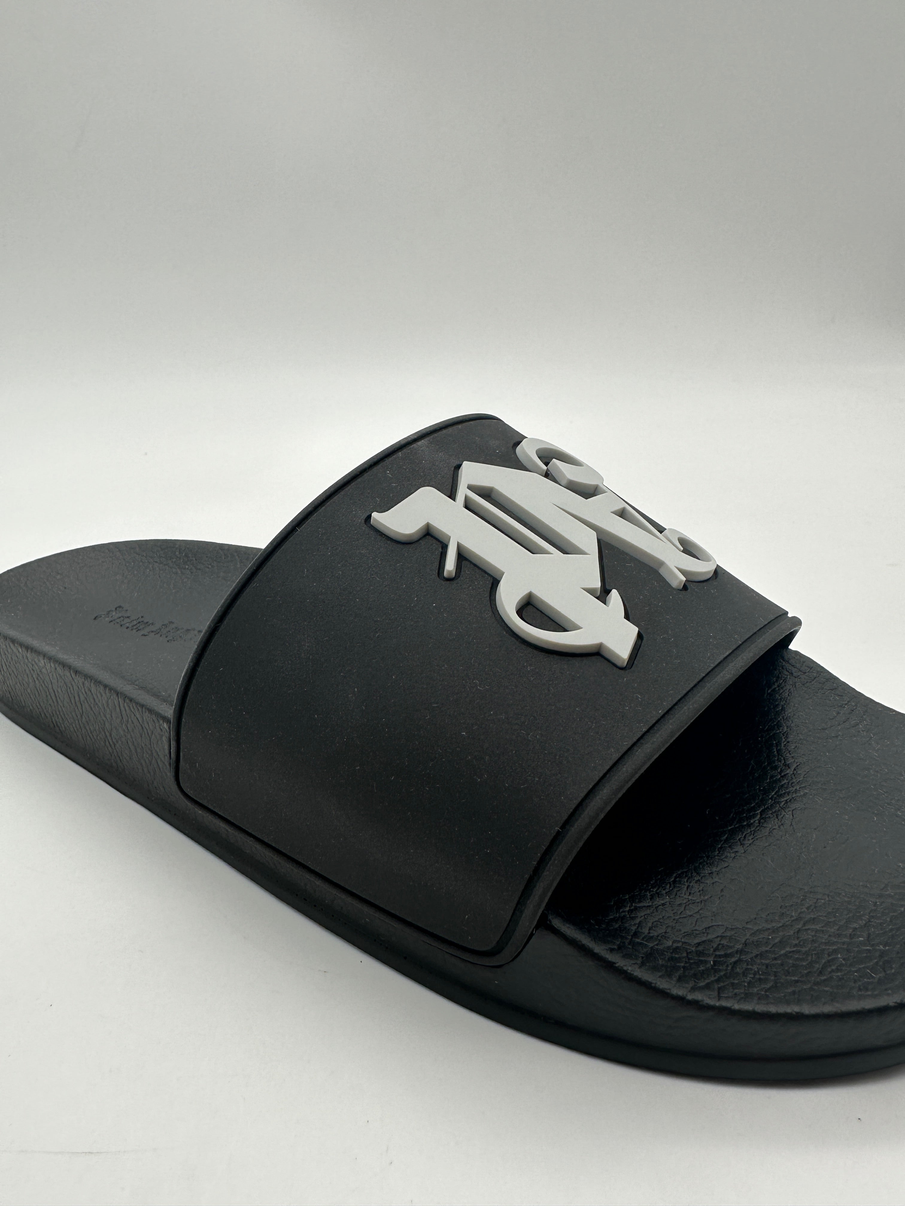 Logo Slippers