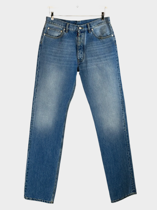 Straight Jeans