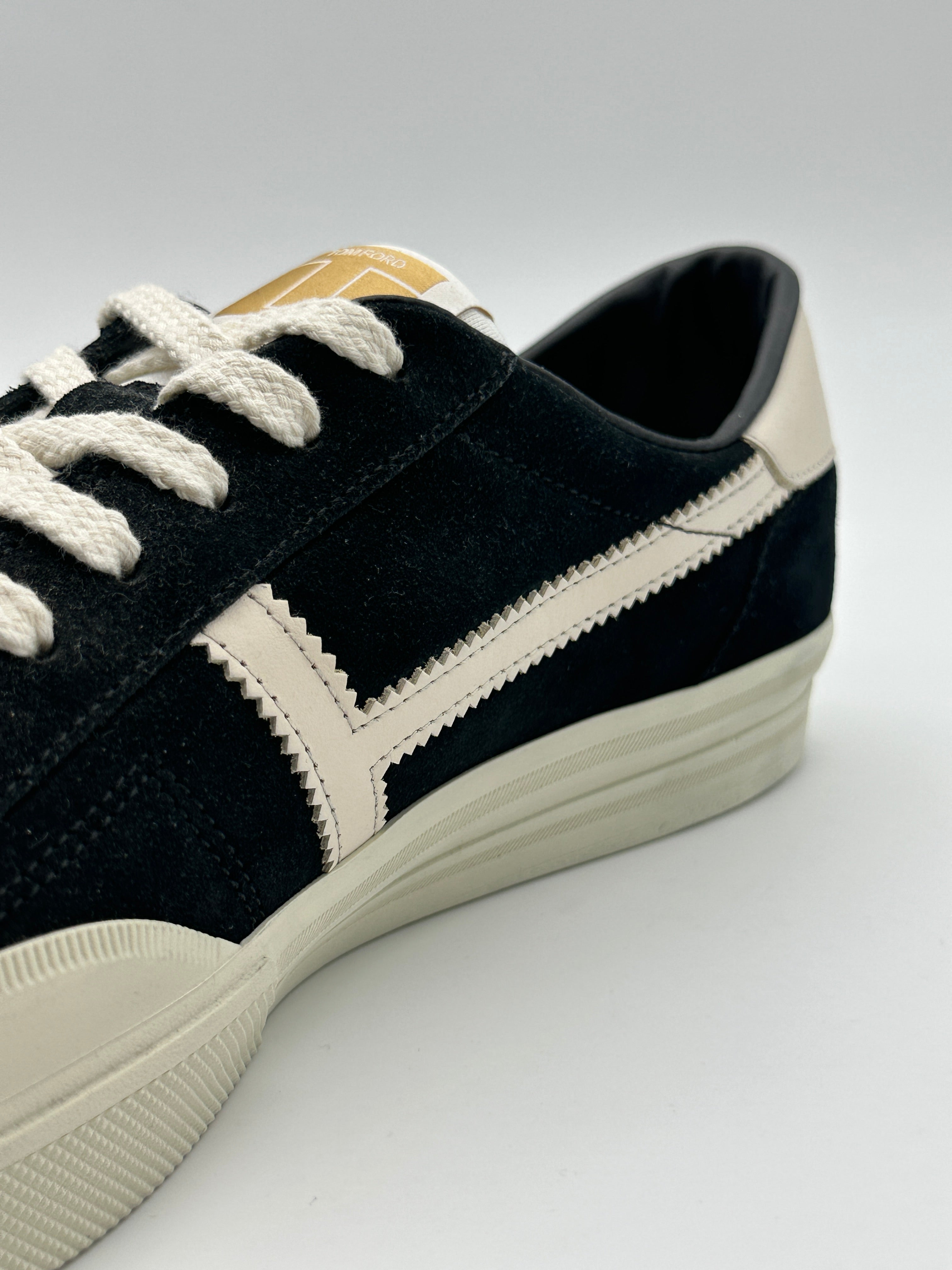 Suede Jarvis Sneakers