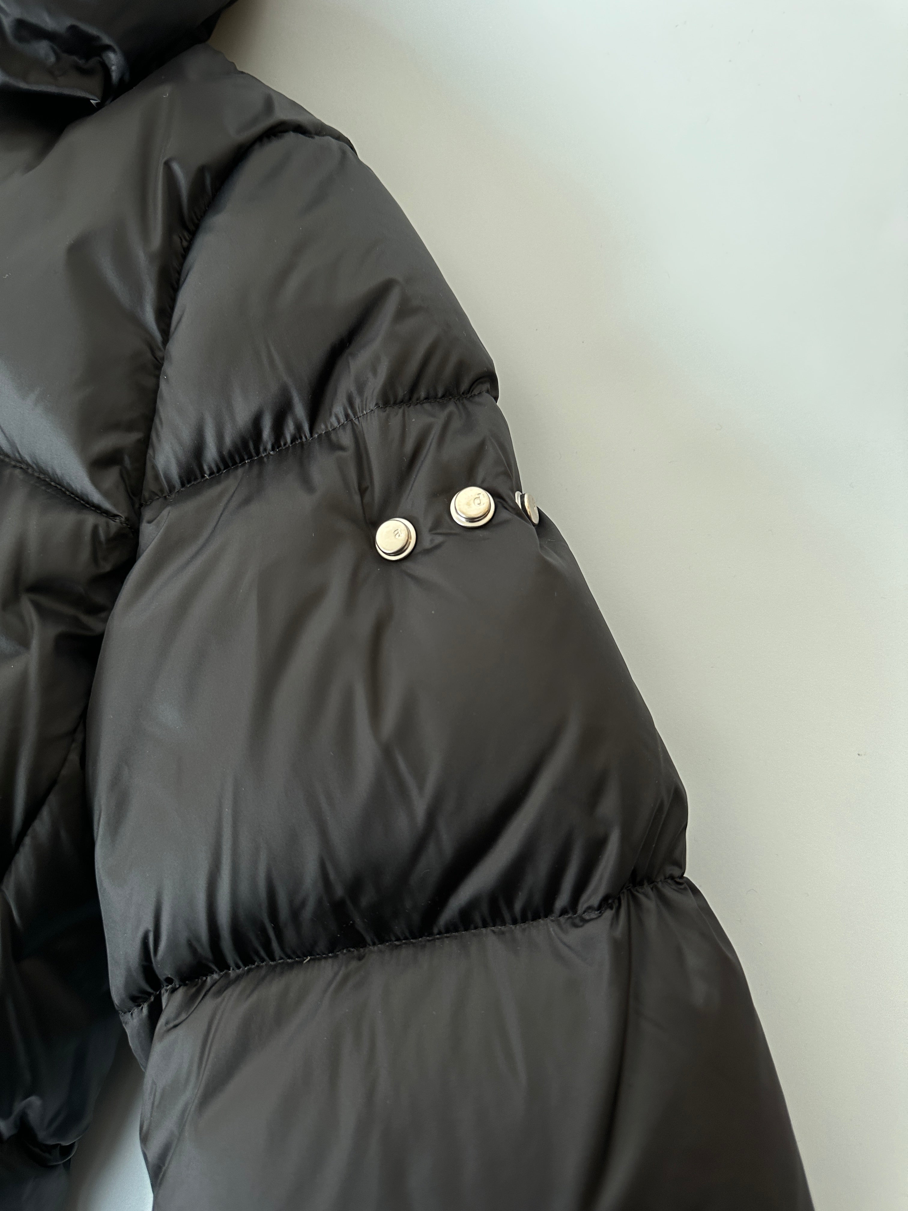 Noir Puffy Down Jacket