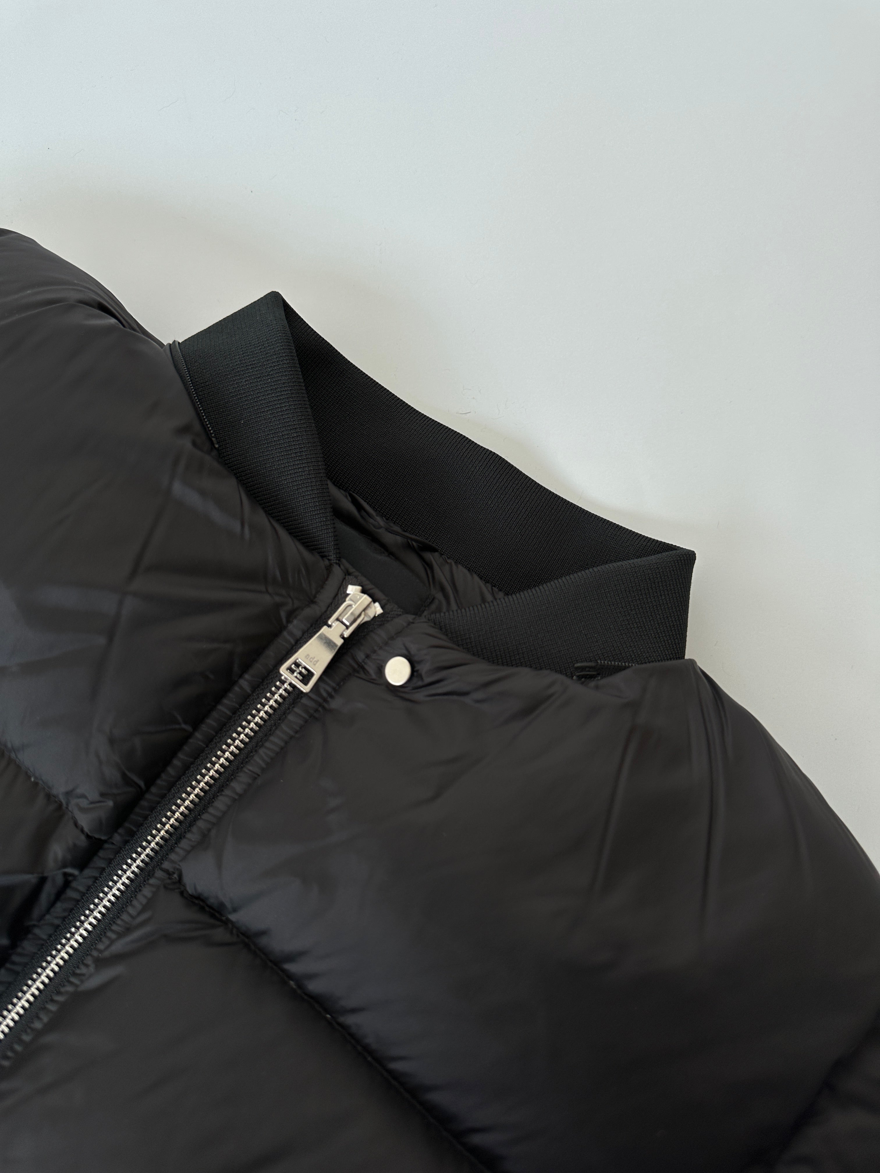 Noir Puffy Down Jacket