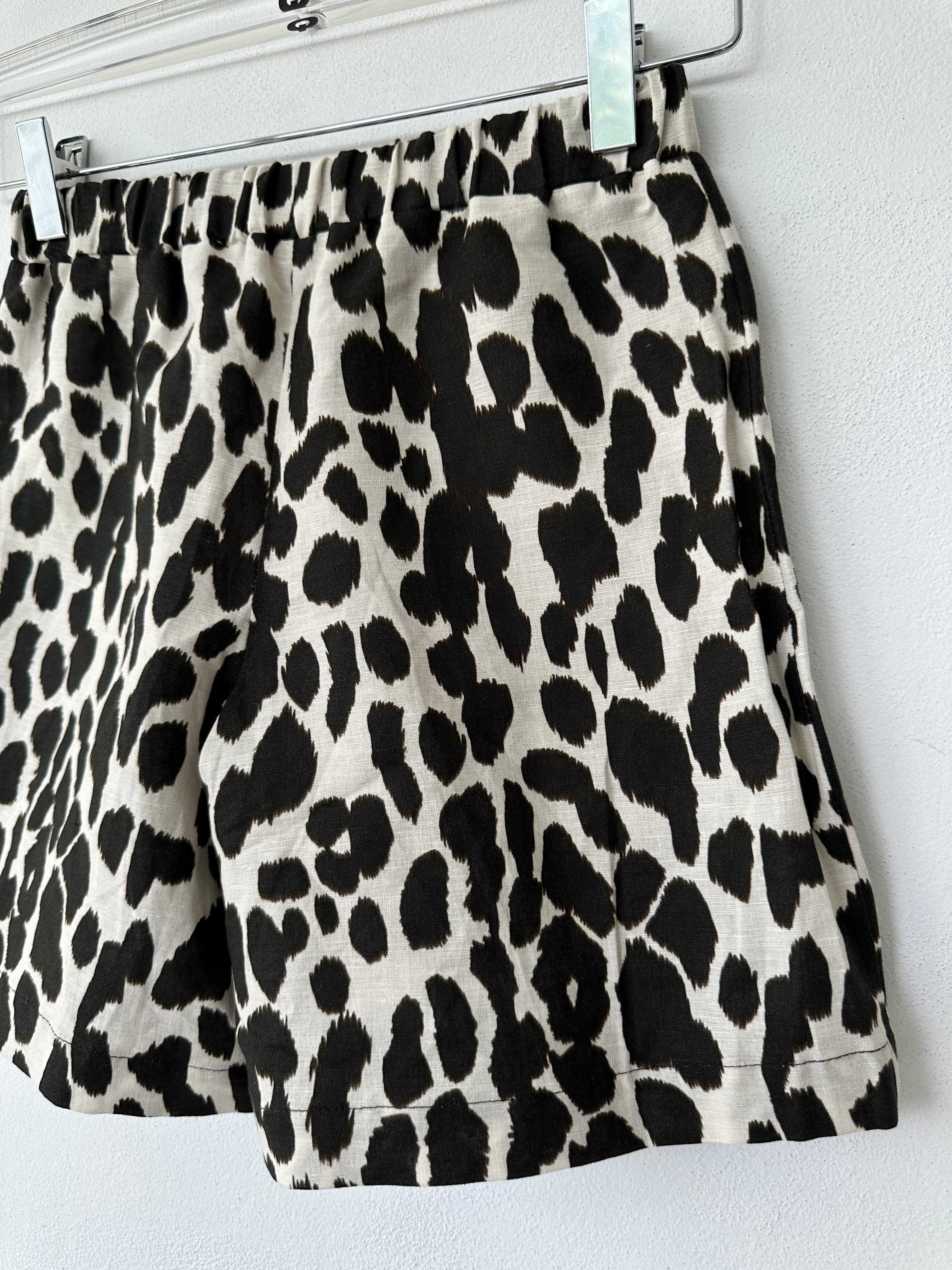 Linen Animalier Shorts