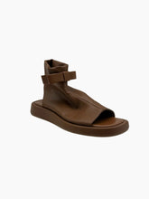 Brown Sandals With Strap -  | dBlank