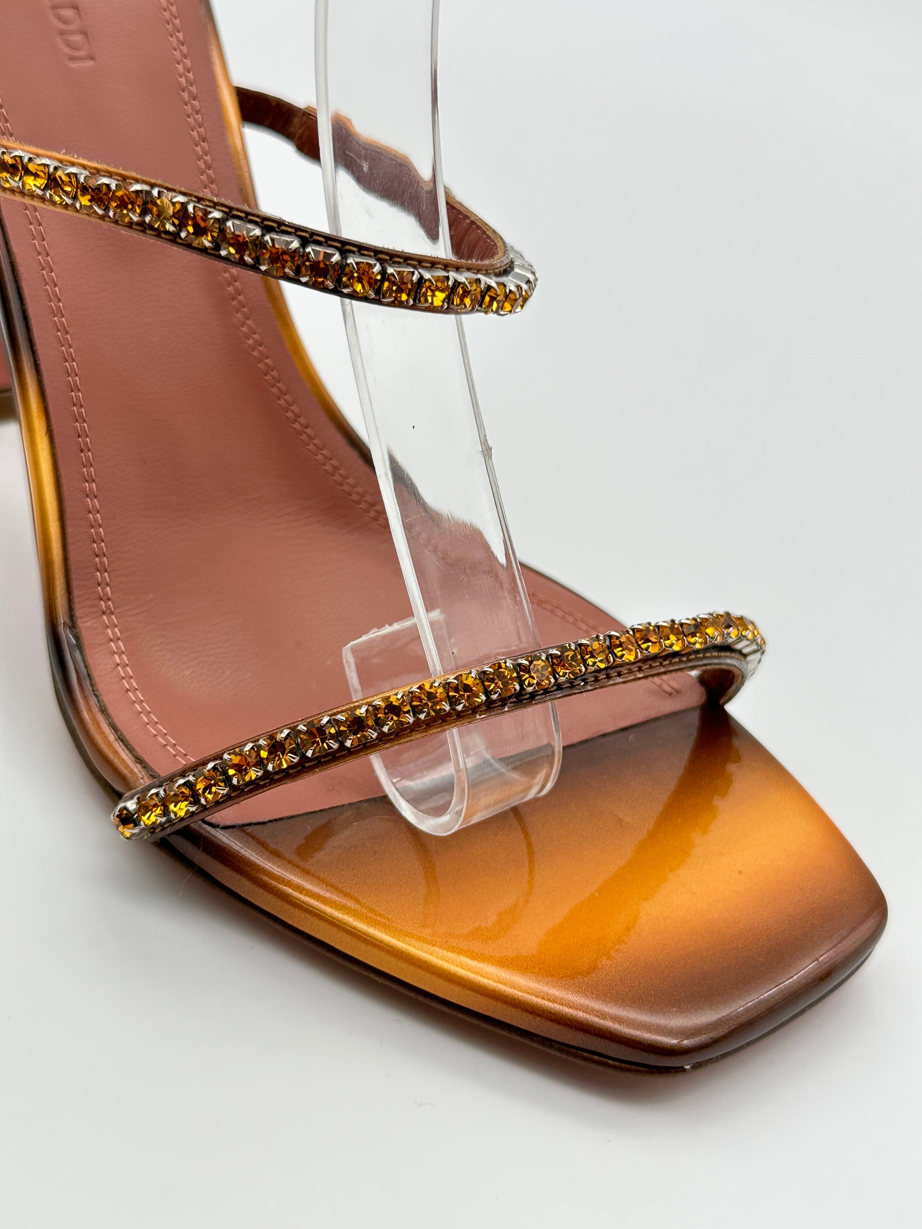 Gilda Sandal