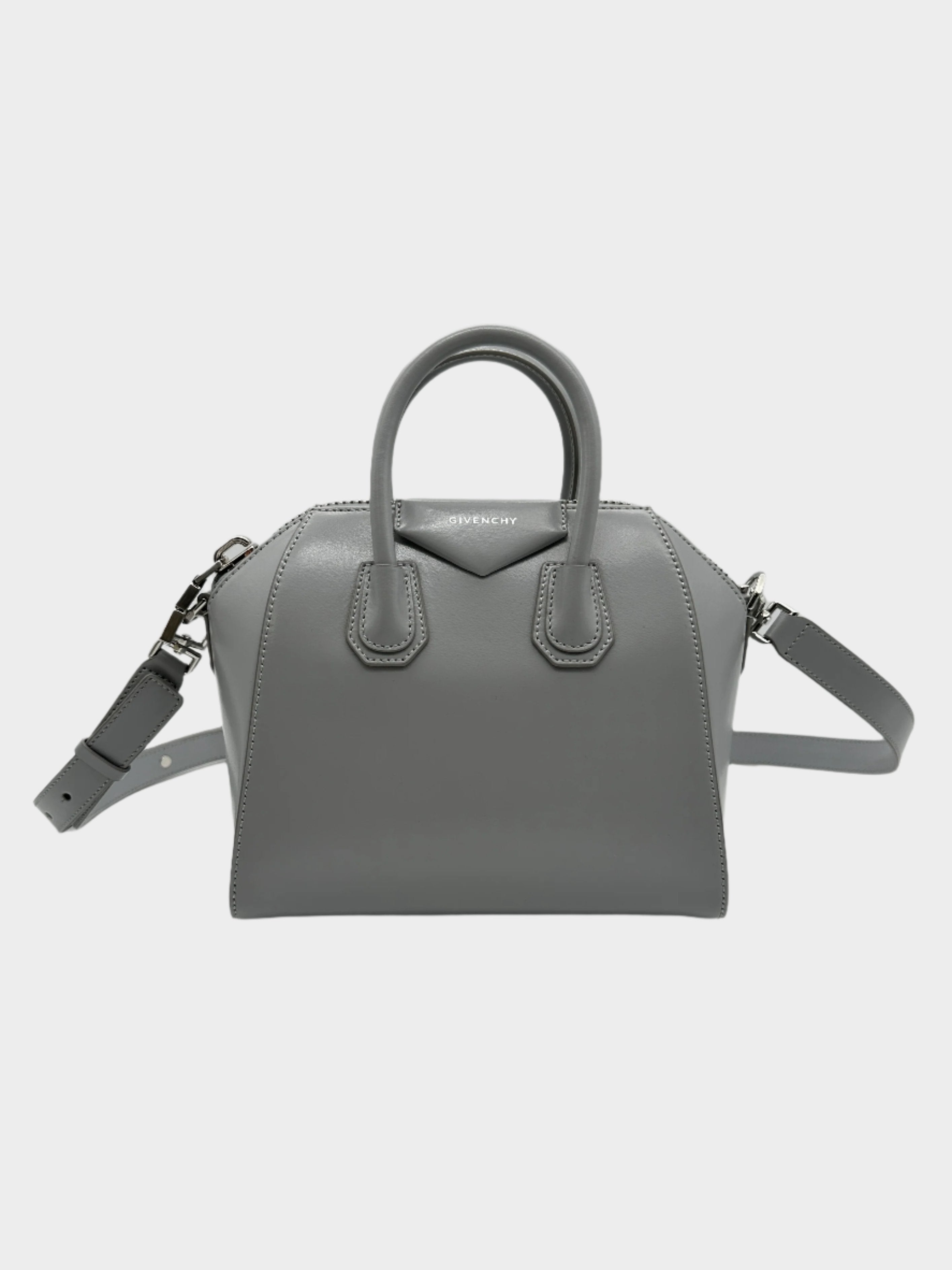 Antigona Mini Leather Bag