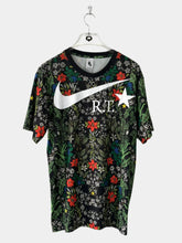 T-shirt with floral motif and Avanti logo -  | dBlank