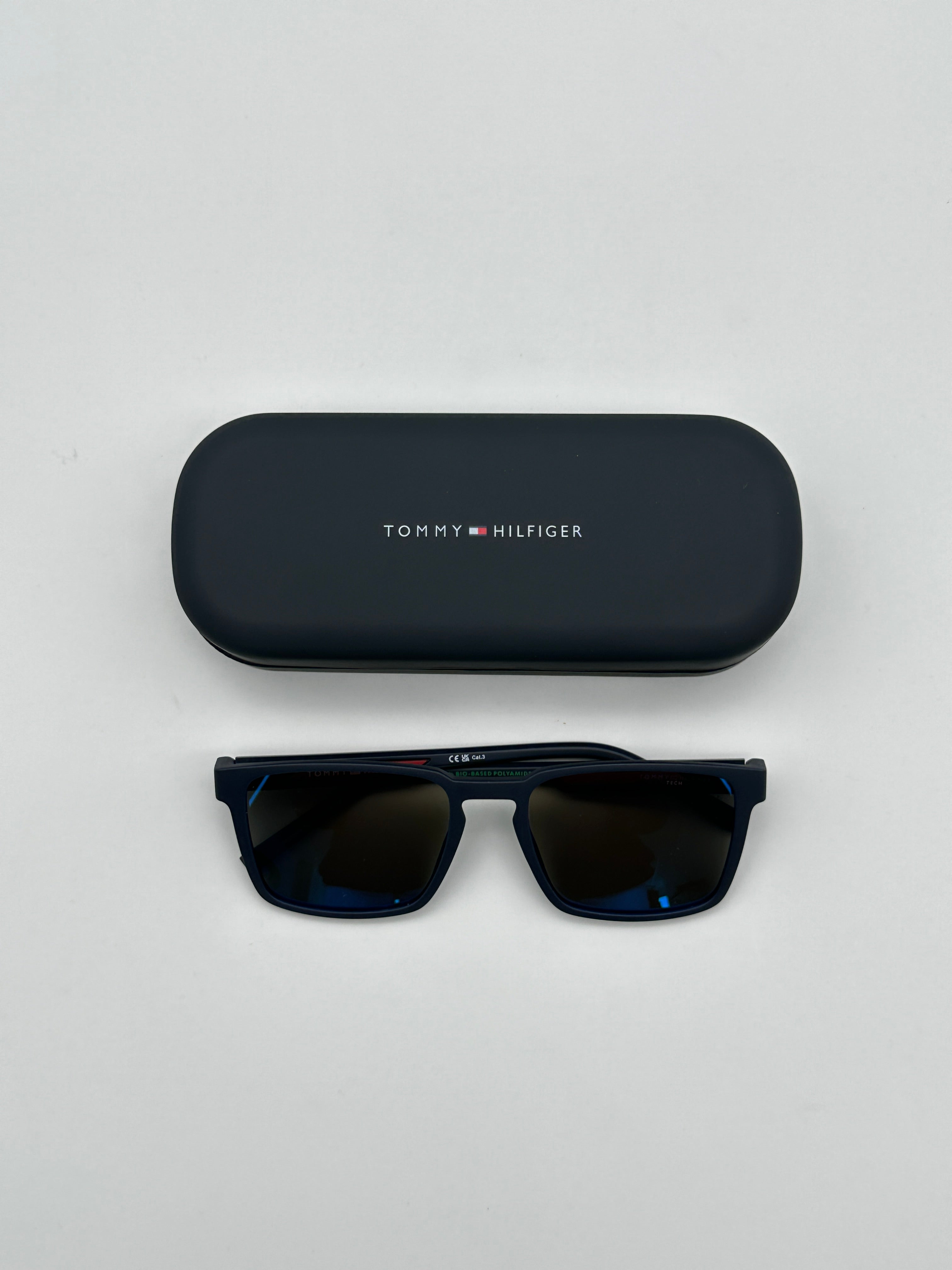 Blue Mirrored Sunglasses