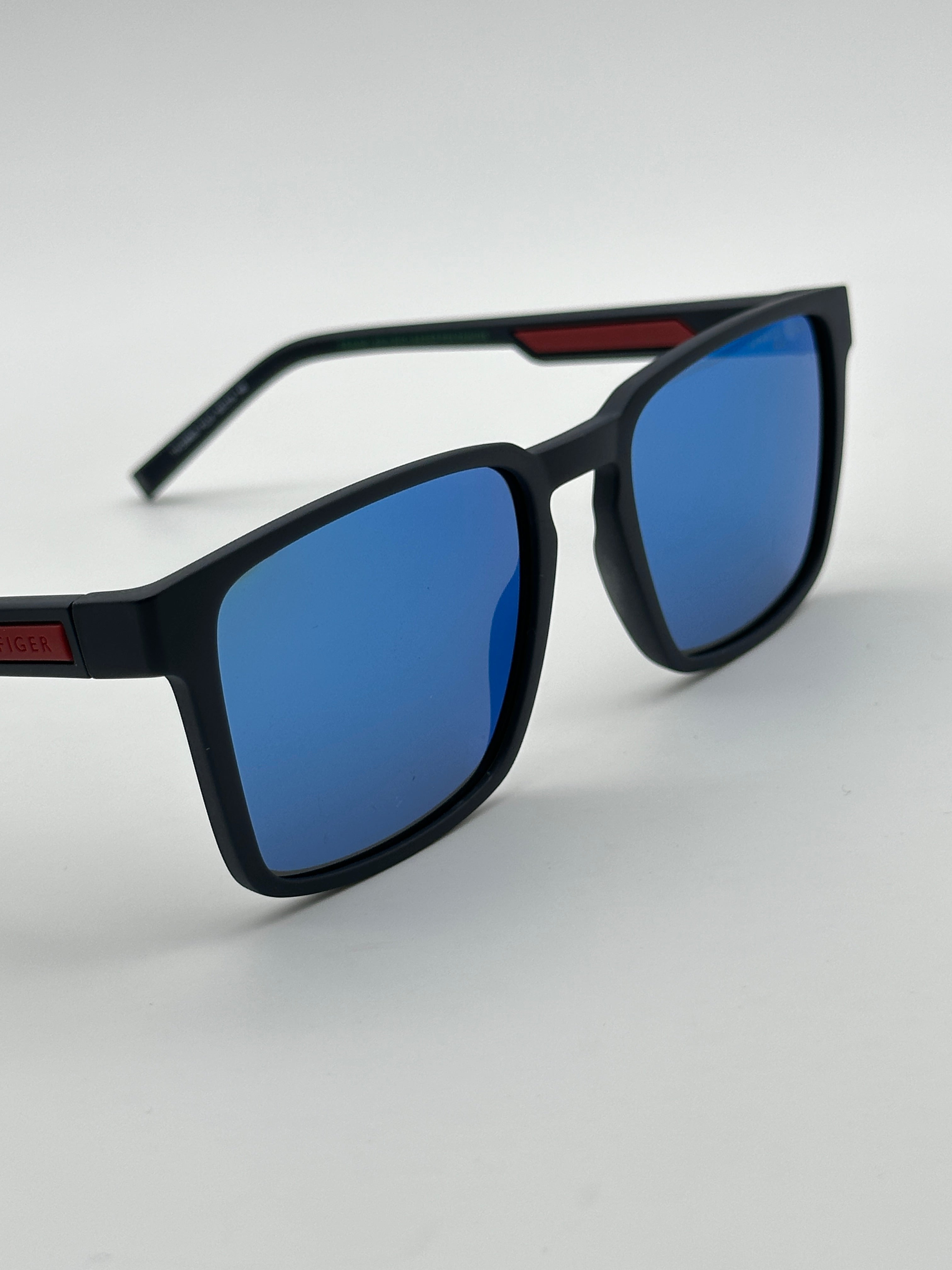 Blue Mirrored Sunglasses