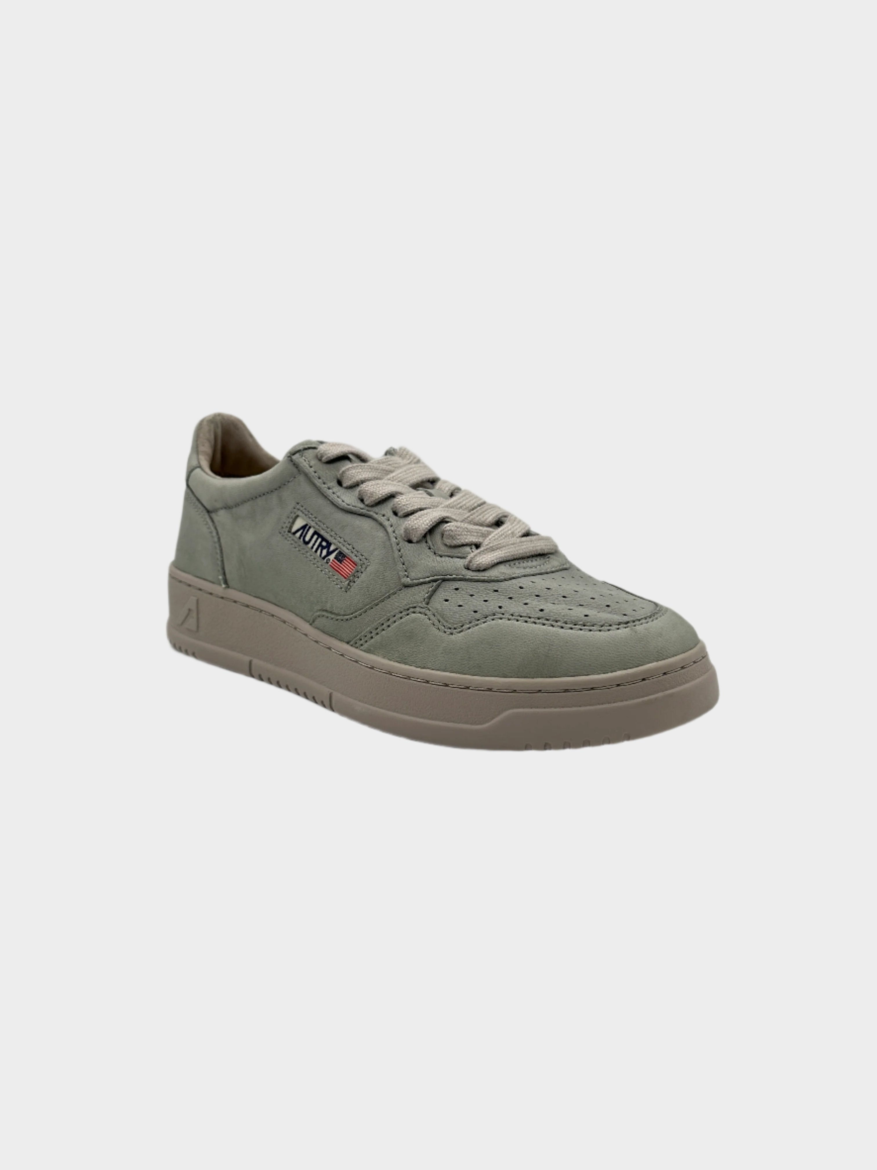 Medalist Low Sneakers Matt Grey