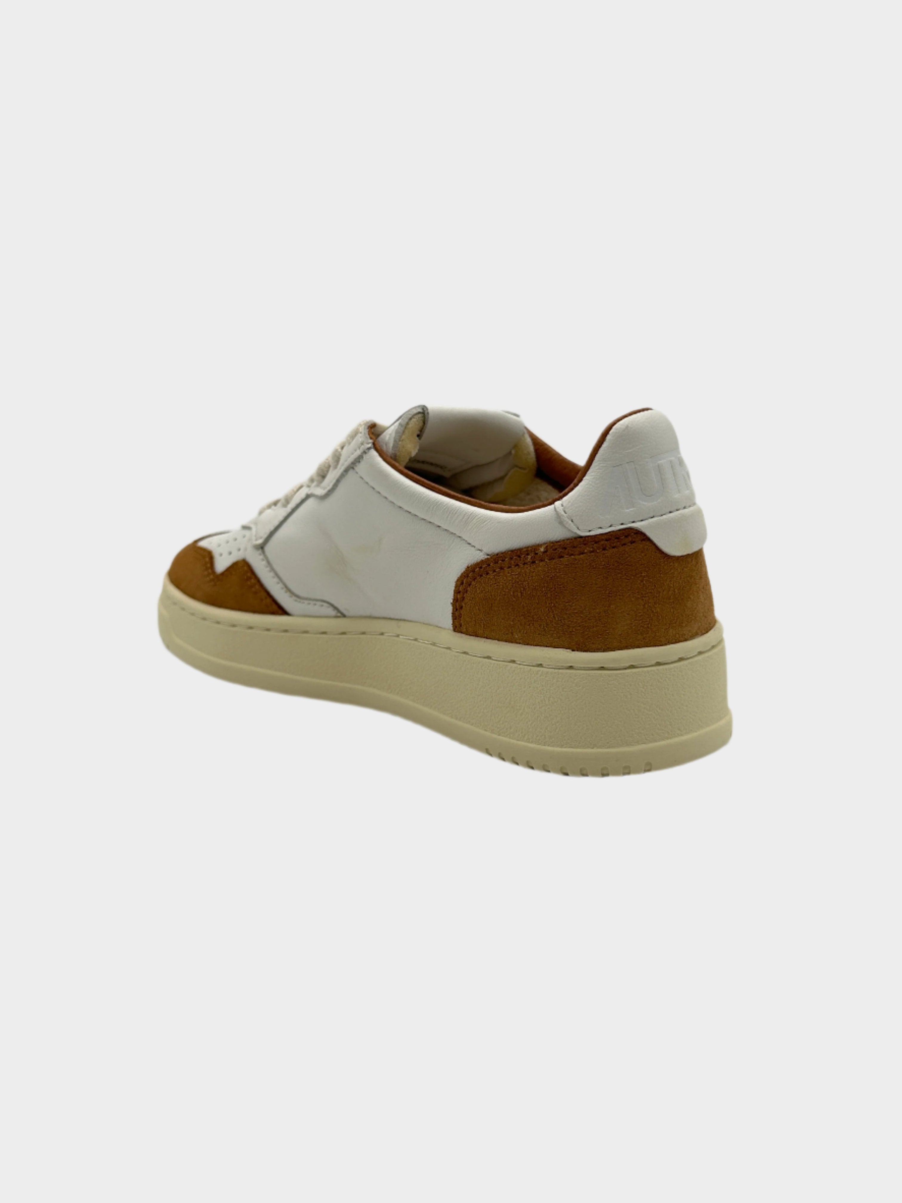 Medalist Low Sneakers Caramel