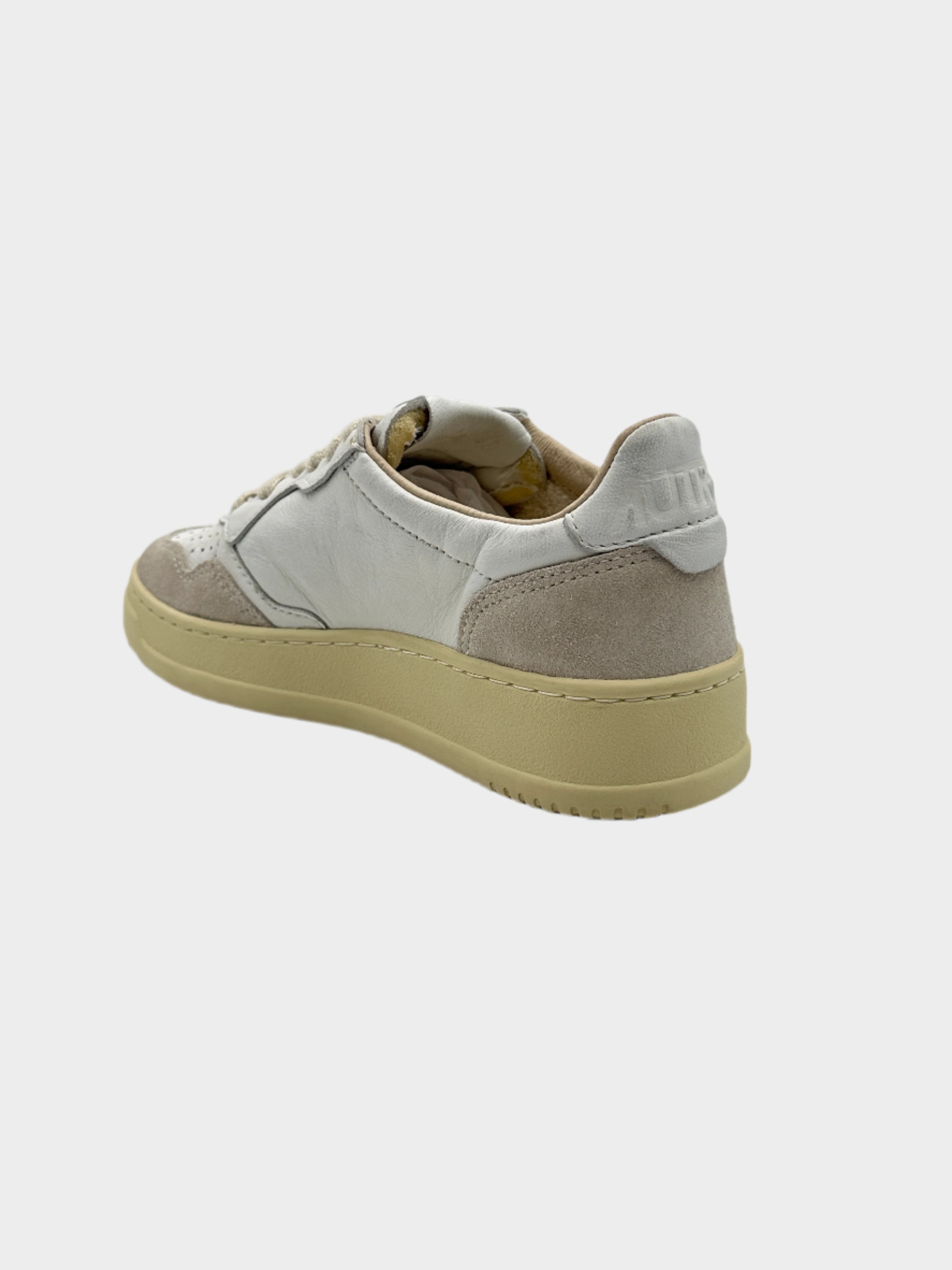 Medalist Low Sneakers Suede