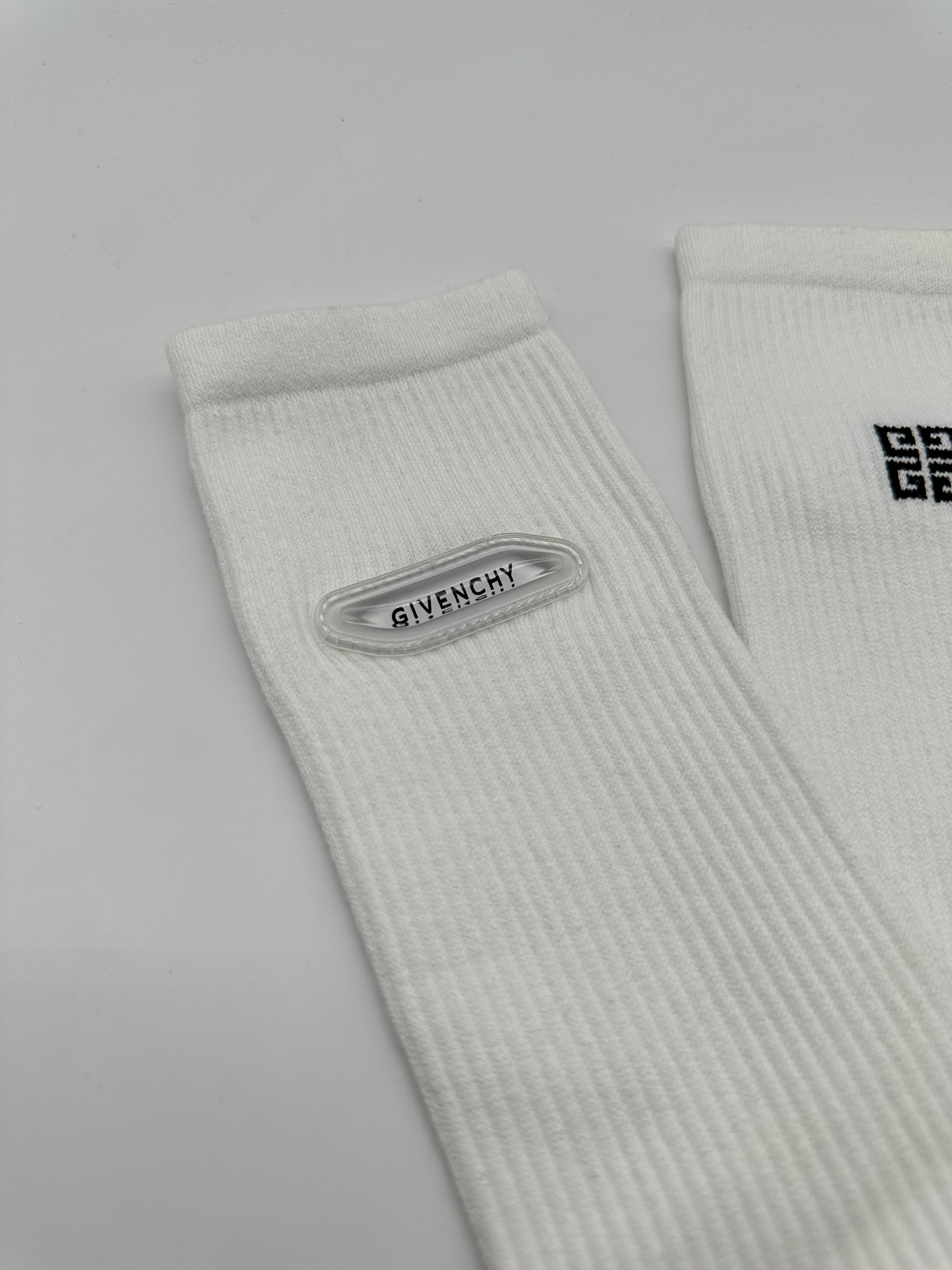 Logo Ribbed Socks