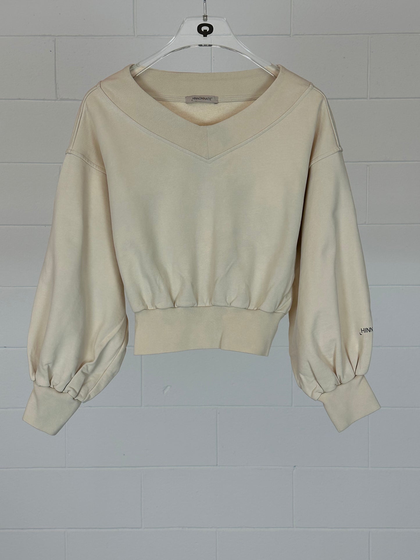 V-neck Crop Sweater