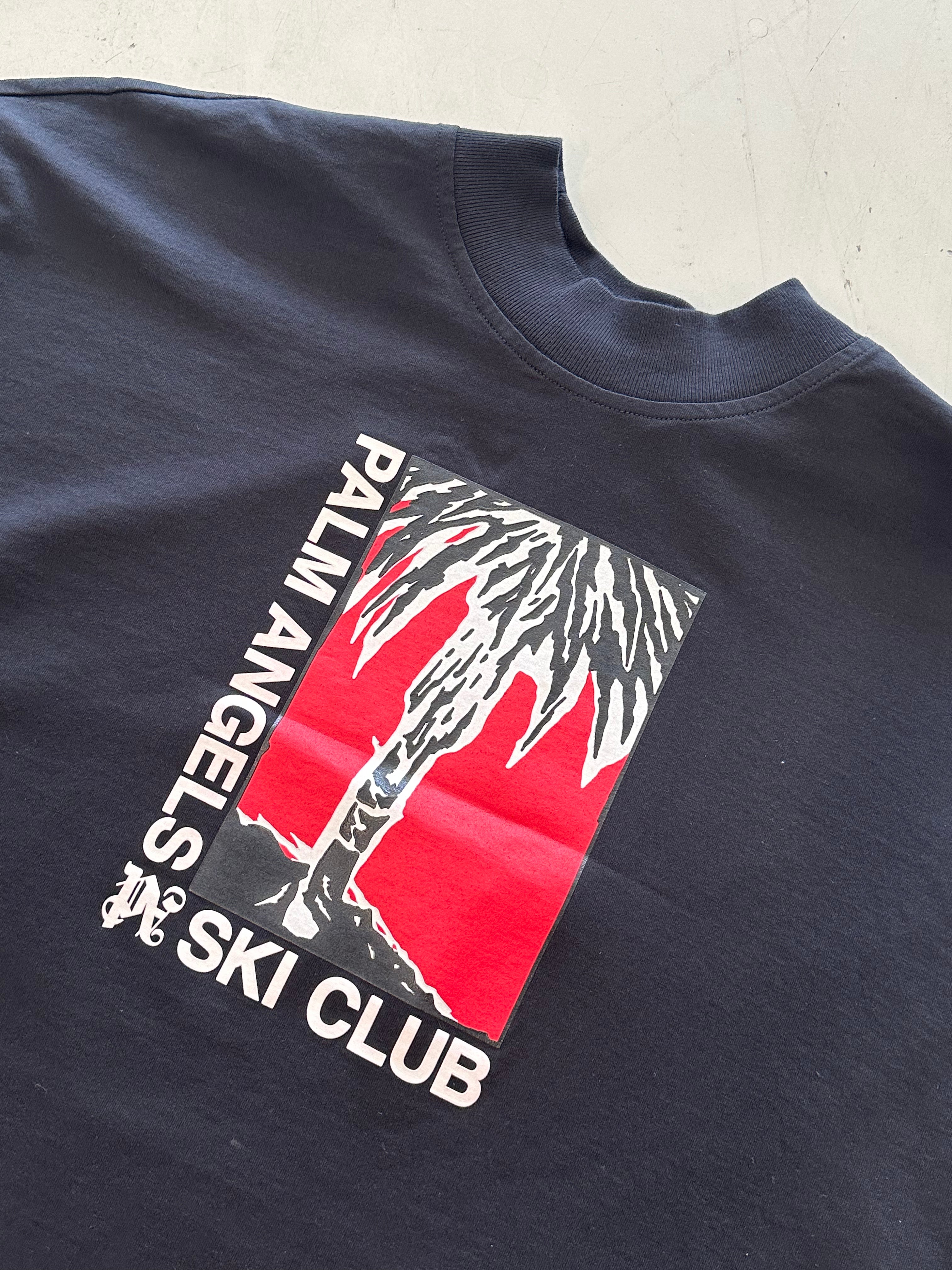 T-Shirt Ski Club