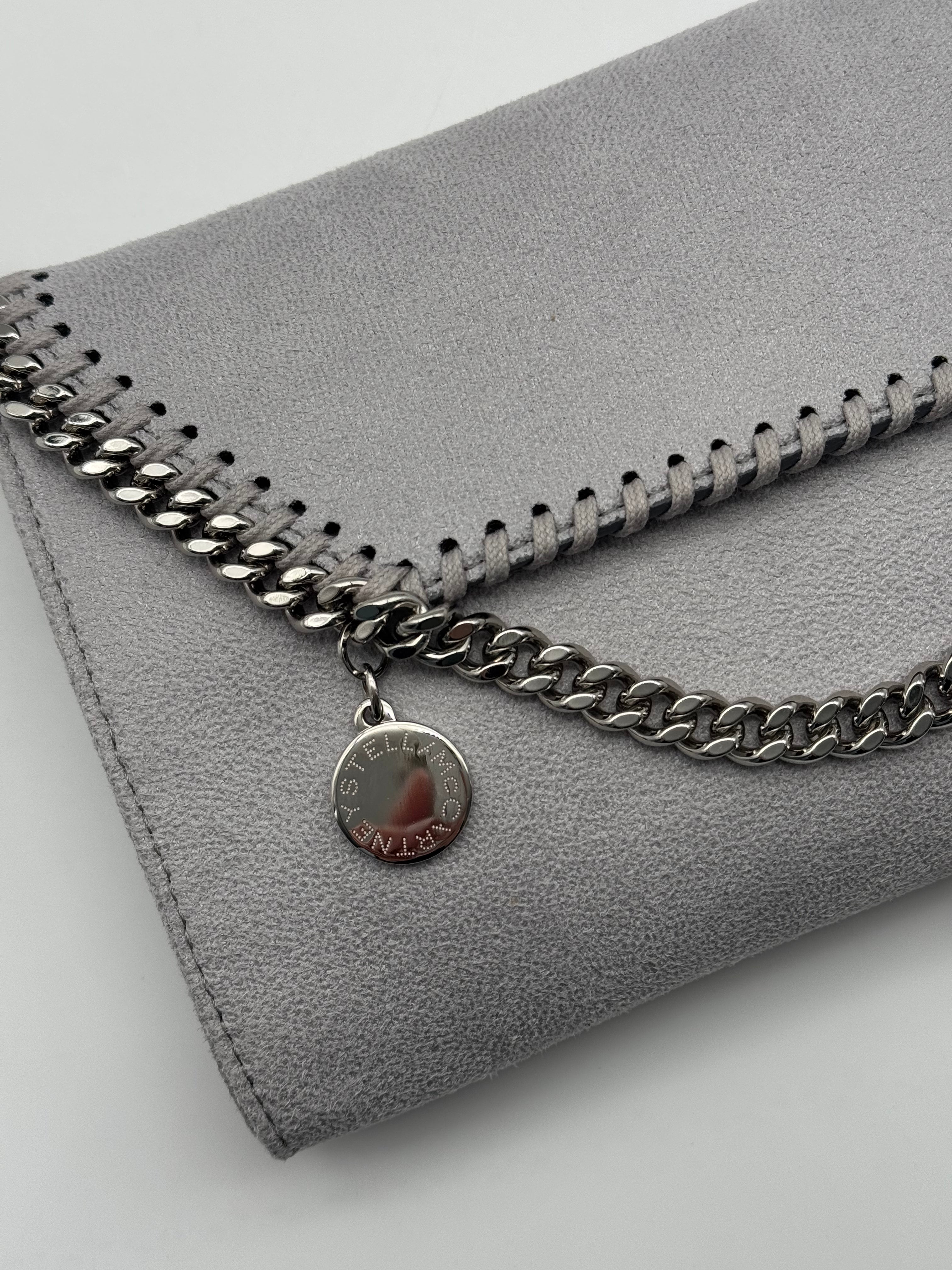 Borsa Grigia Falabella Con Catena E Tracolla