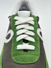 Flow Runner Sneakers  -  | dBlank