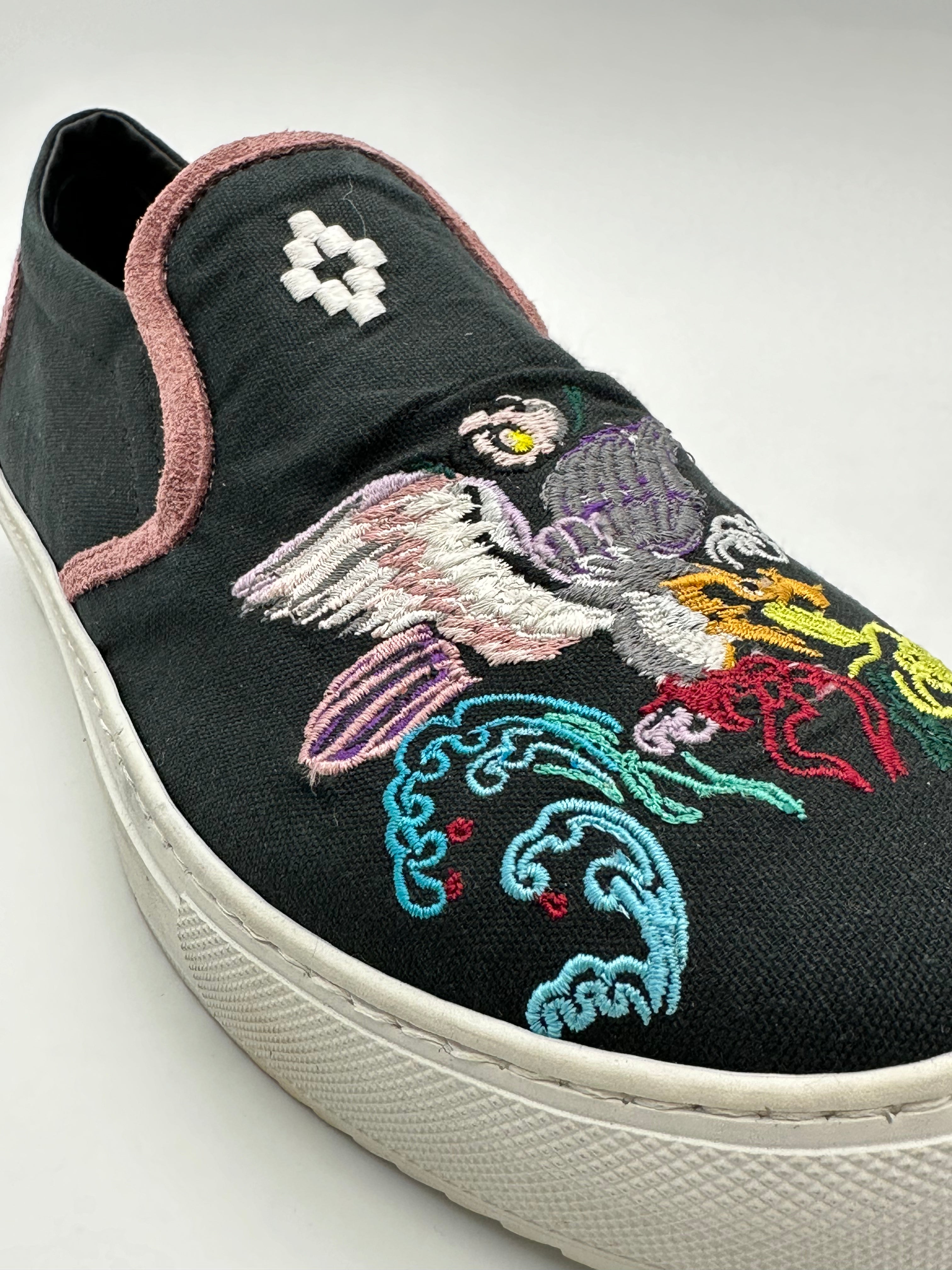 Slide-on Sneakers With Embroidery