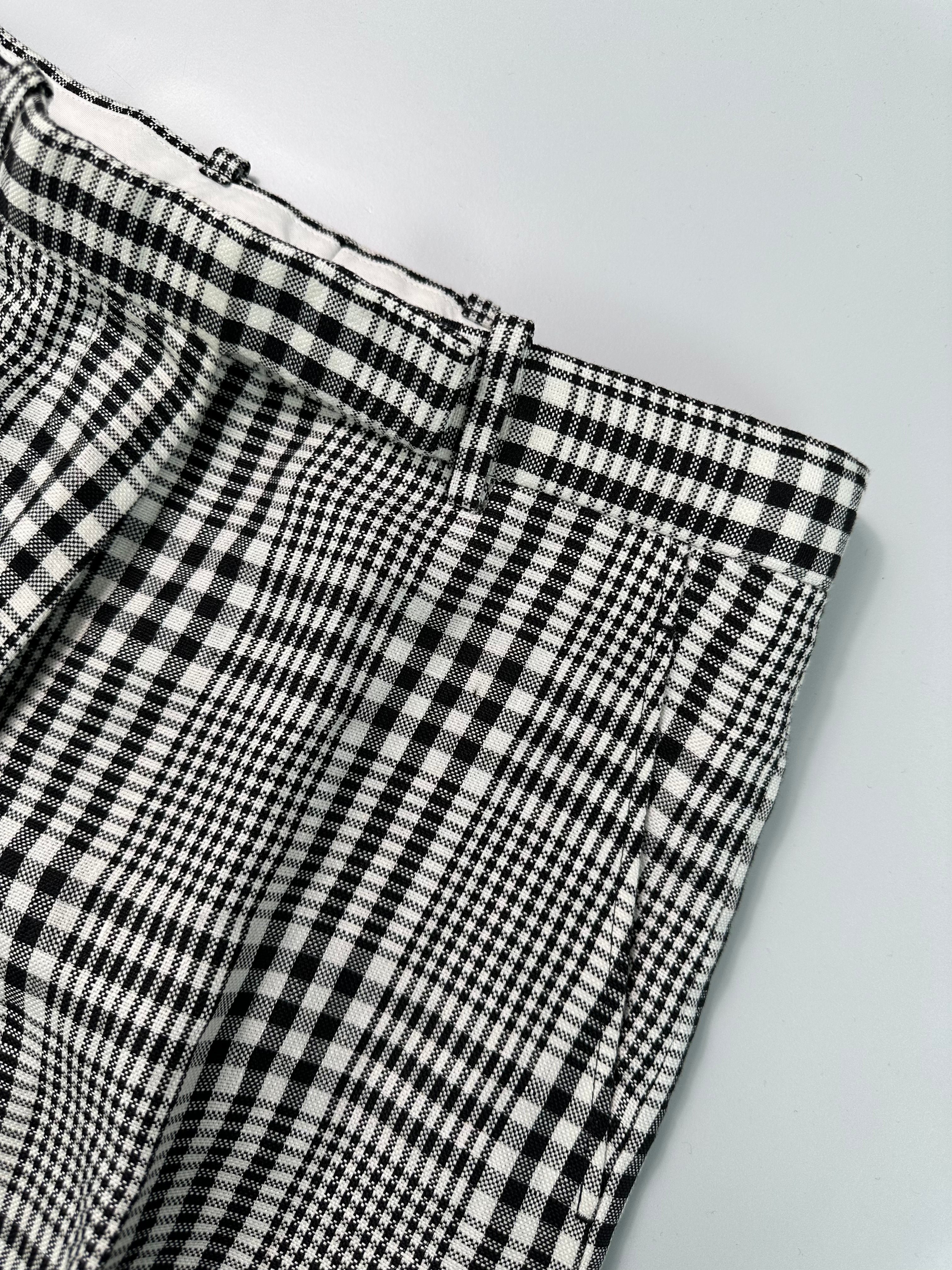 Thom Browne Men's White Trousers with Iconic Stripes