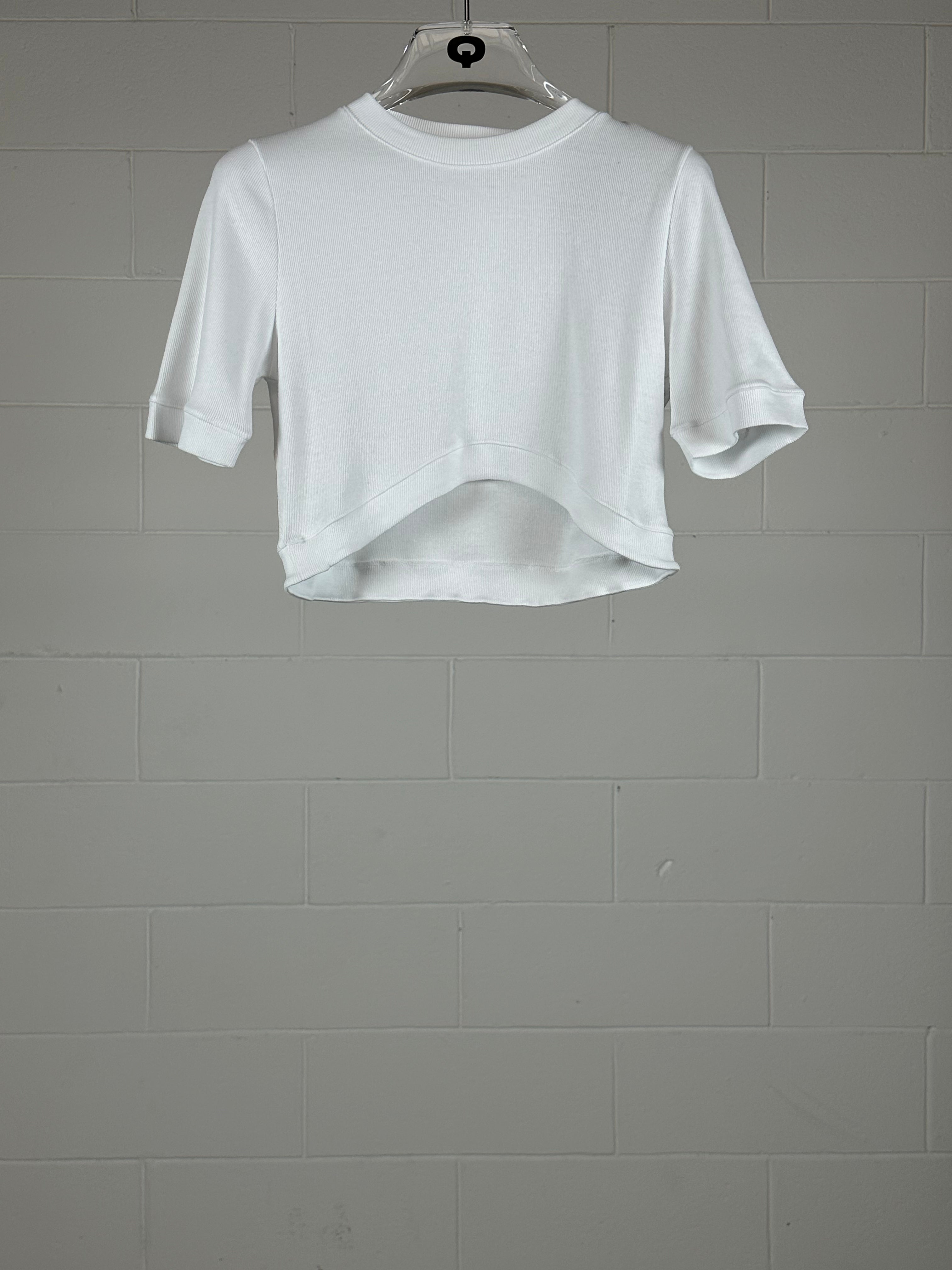 Fitted Ribbed Tee