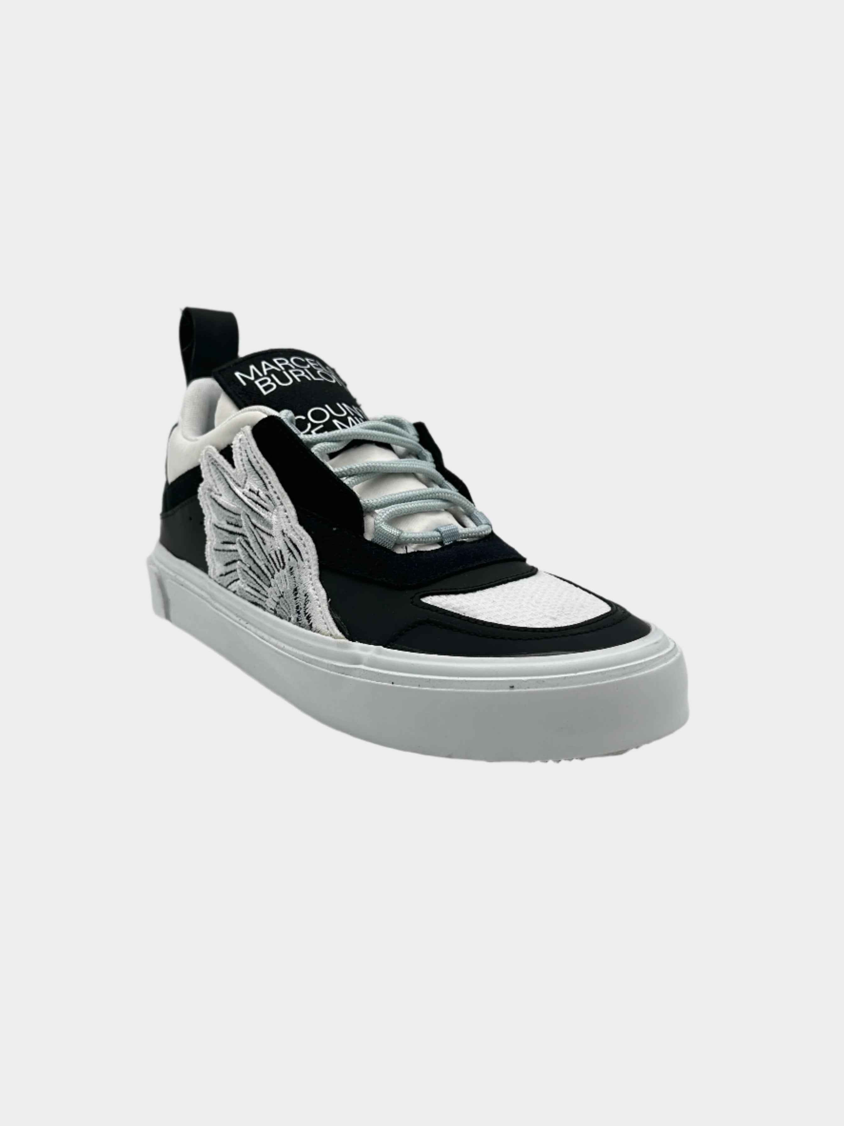 Side Wings Sneakers