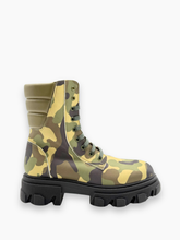 Anfibi Camo Con Suola Chunky -  | dBlank