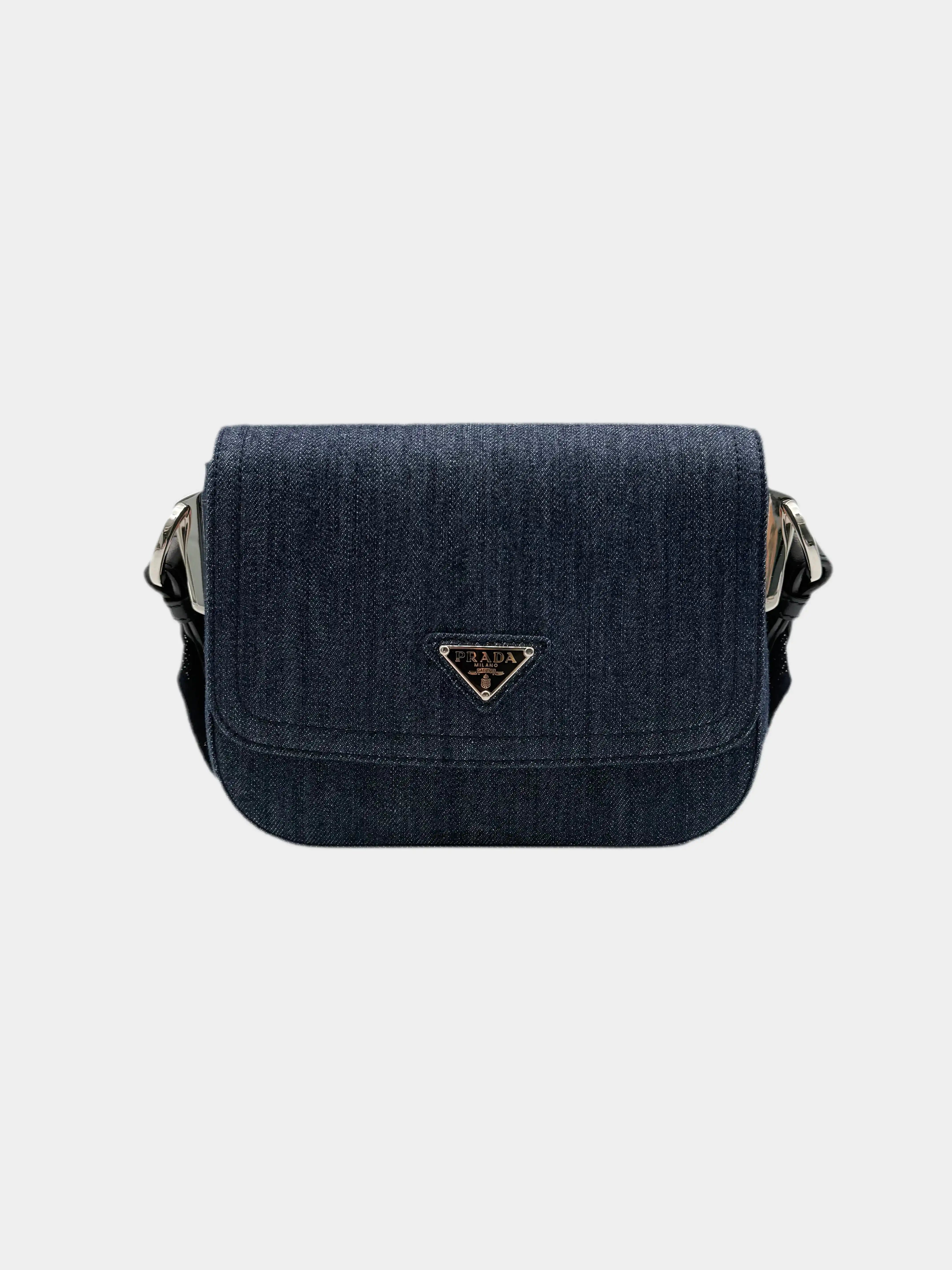 Borsa Prada in denim blu con logo triangolo frontale