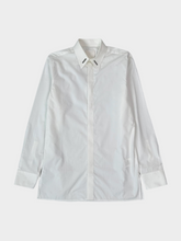 White Shirt With Point Collar And Metal Detail -  | dBlank