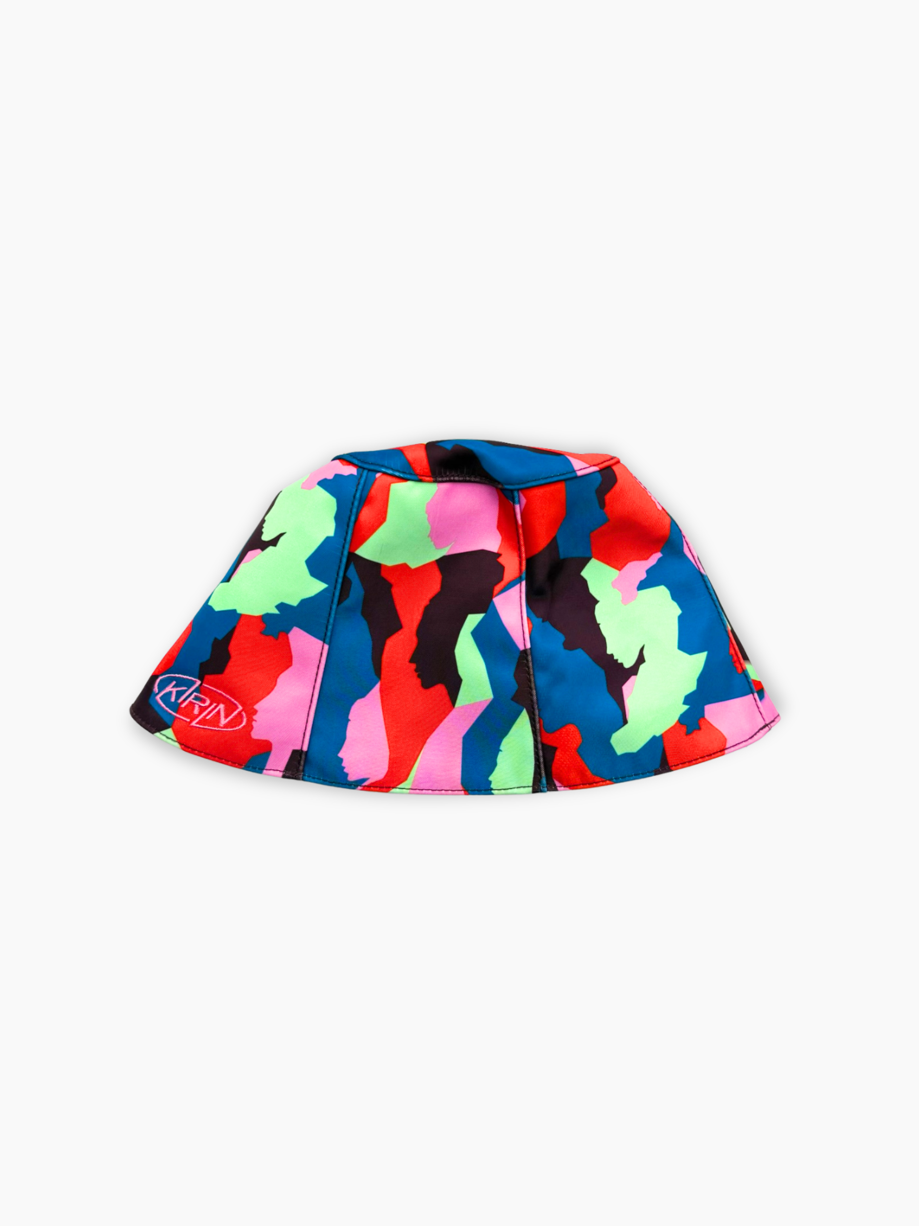Cappello bucket in nylon Kirin con stampa multicolor Faces su base rosa e blu