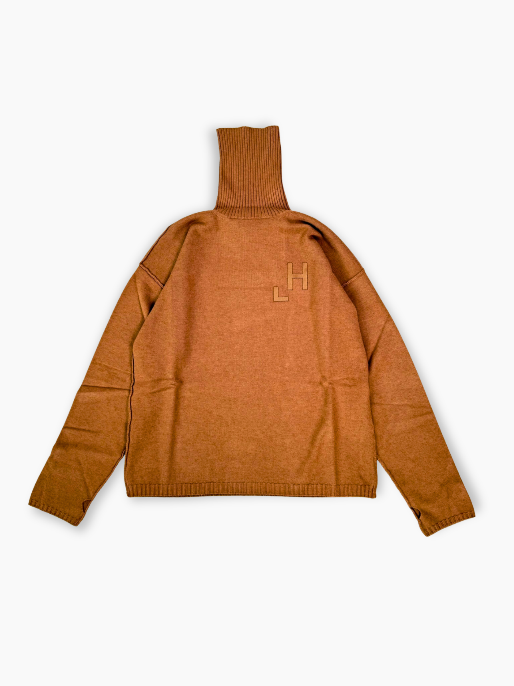 Maglia dolcevita teddy marrone Hinnominate con collo alto e stampa flock tono su tono