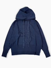 Maglia Blu Con Cappuccio e Spacchi Laterali Con Ricamo - Blu | dBlank