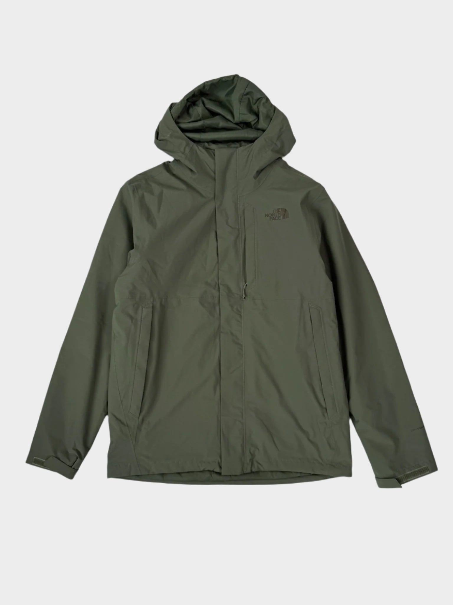 Giacca The North Face verde con cappuccio e logo sul petto vista frontale