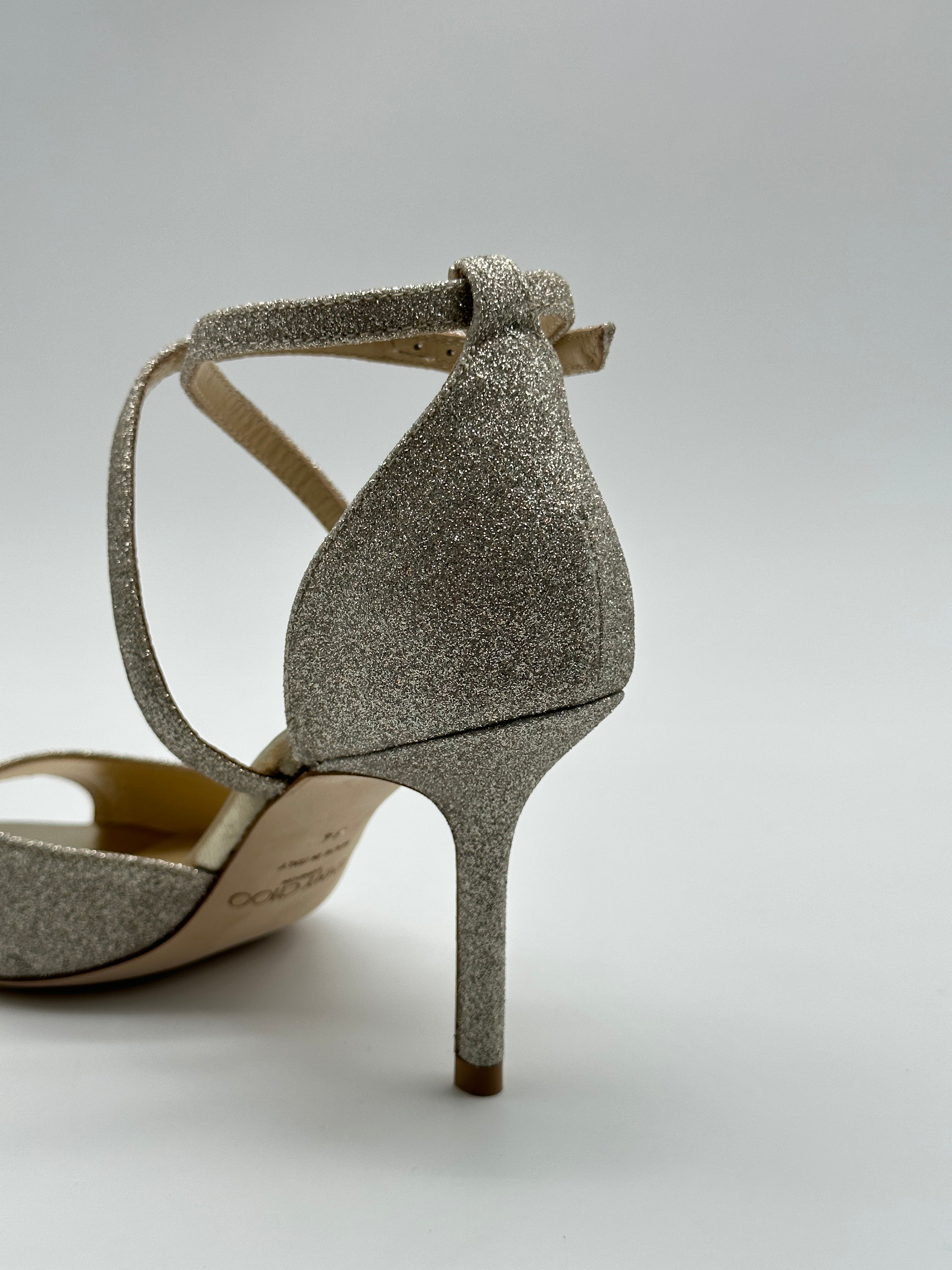 Glitters Sandals con punta aperta, lati scoperti, glitter all-over e tacco a stiletto da 10 cm.