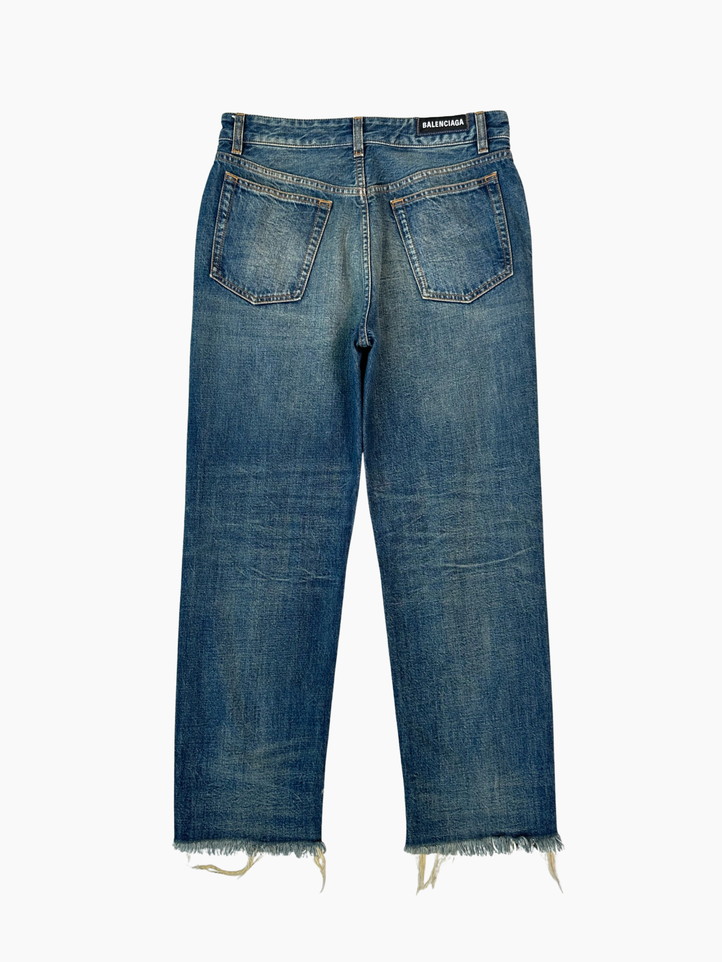 Jeans Balenciaga in denim blu vintage con gamba dritta e fondo sfrangiato