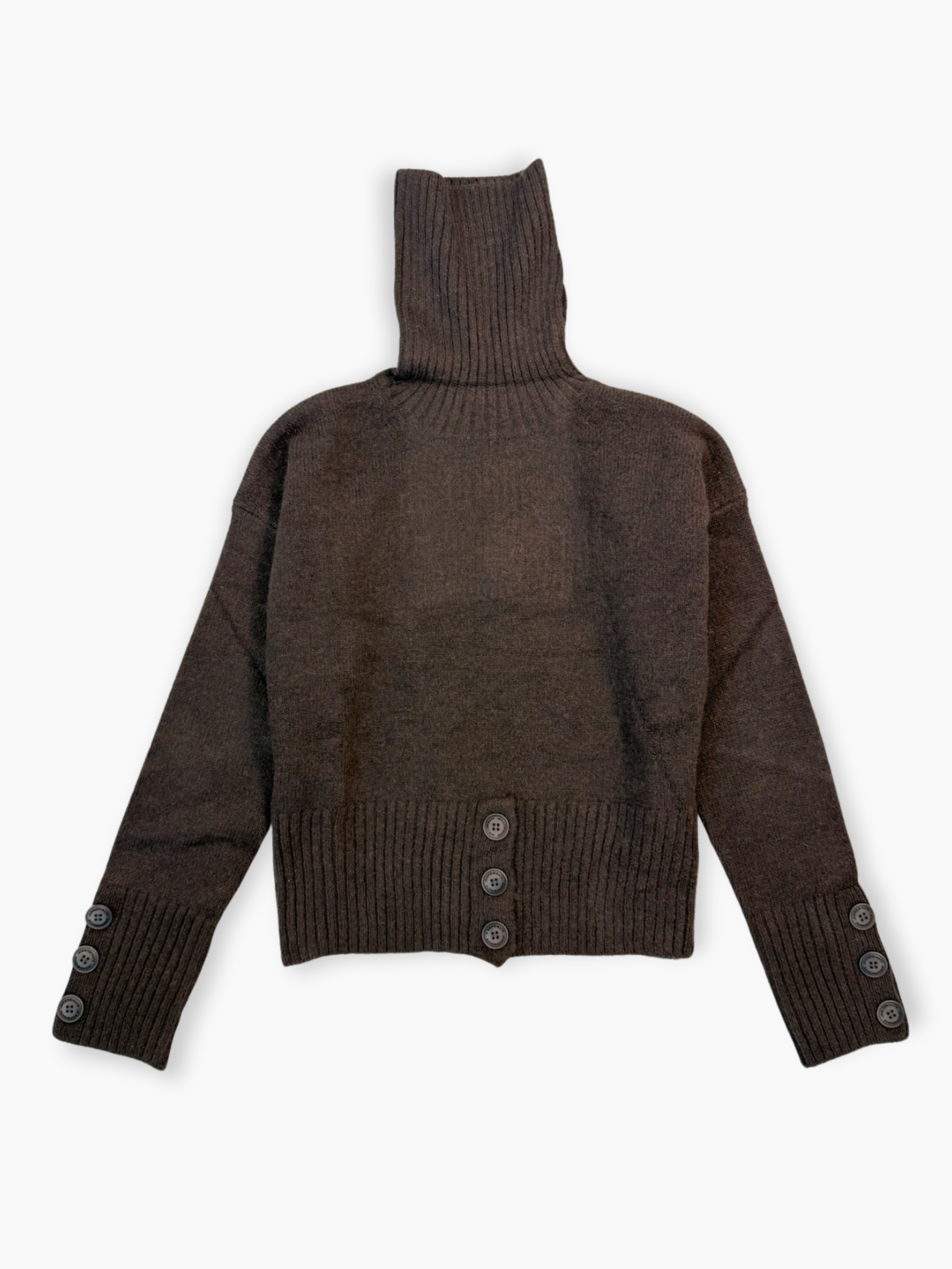 Maglia Hinnominate marrone a collo alto con bottoni decorativi su fondo e maniche