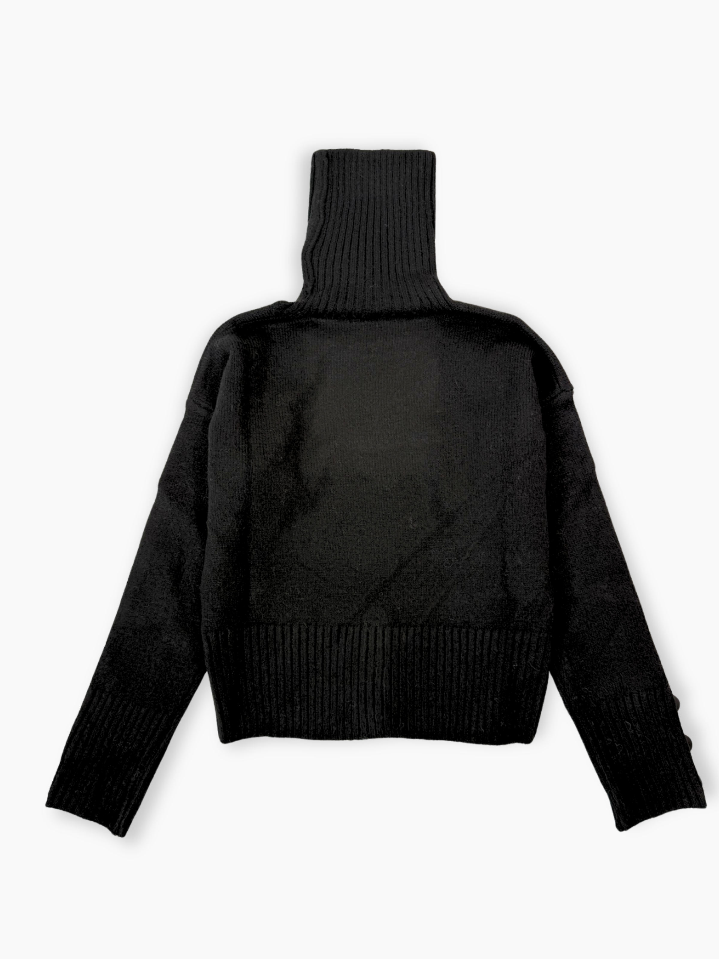 Maglia dolcevita nera Hinnominate con collo alto e bottoni decorativi su fondo e maniche