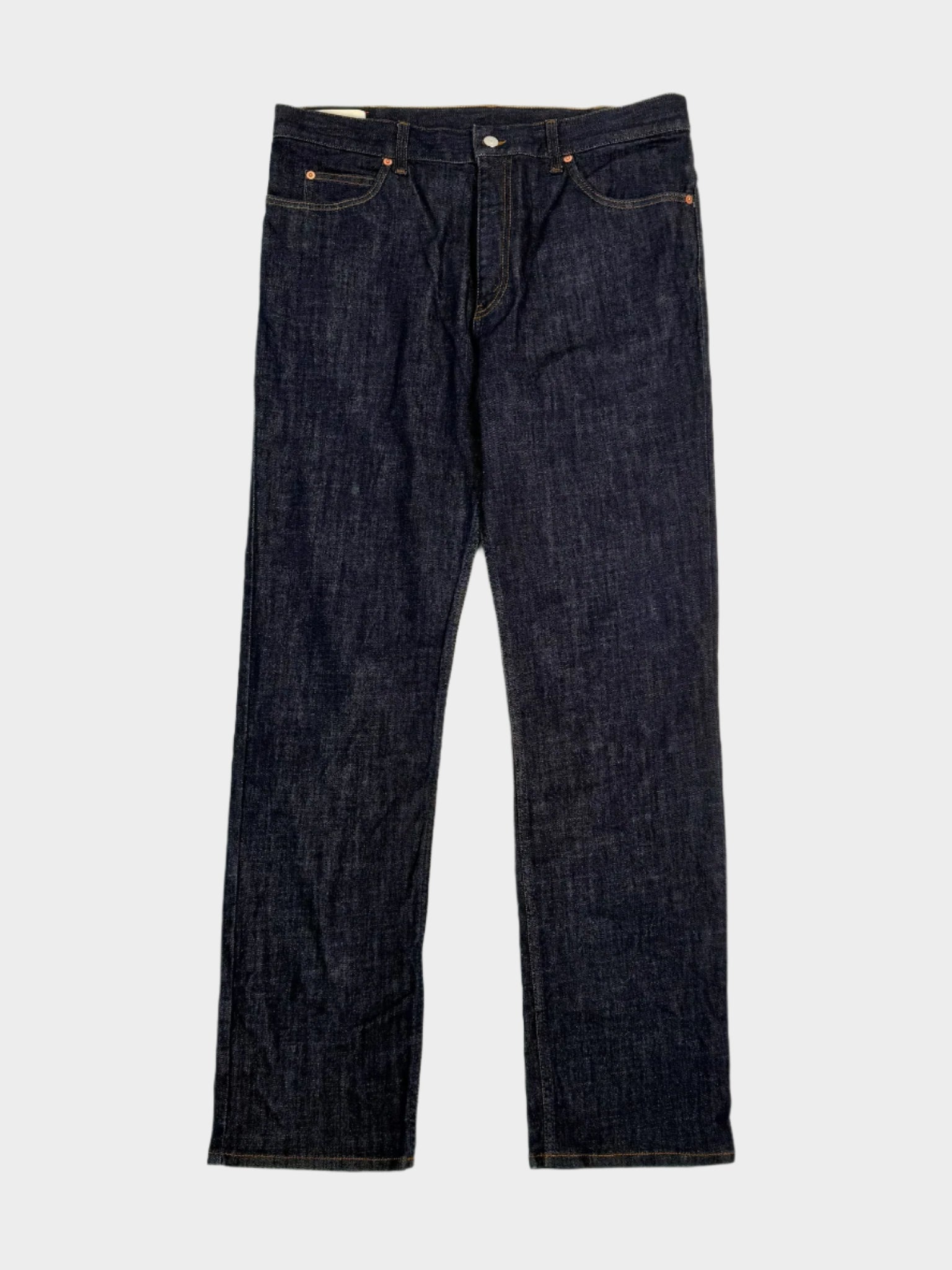 Vista frontale dei jeans neri Off-White con motivi floreali e logo