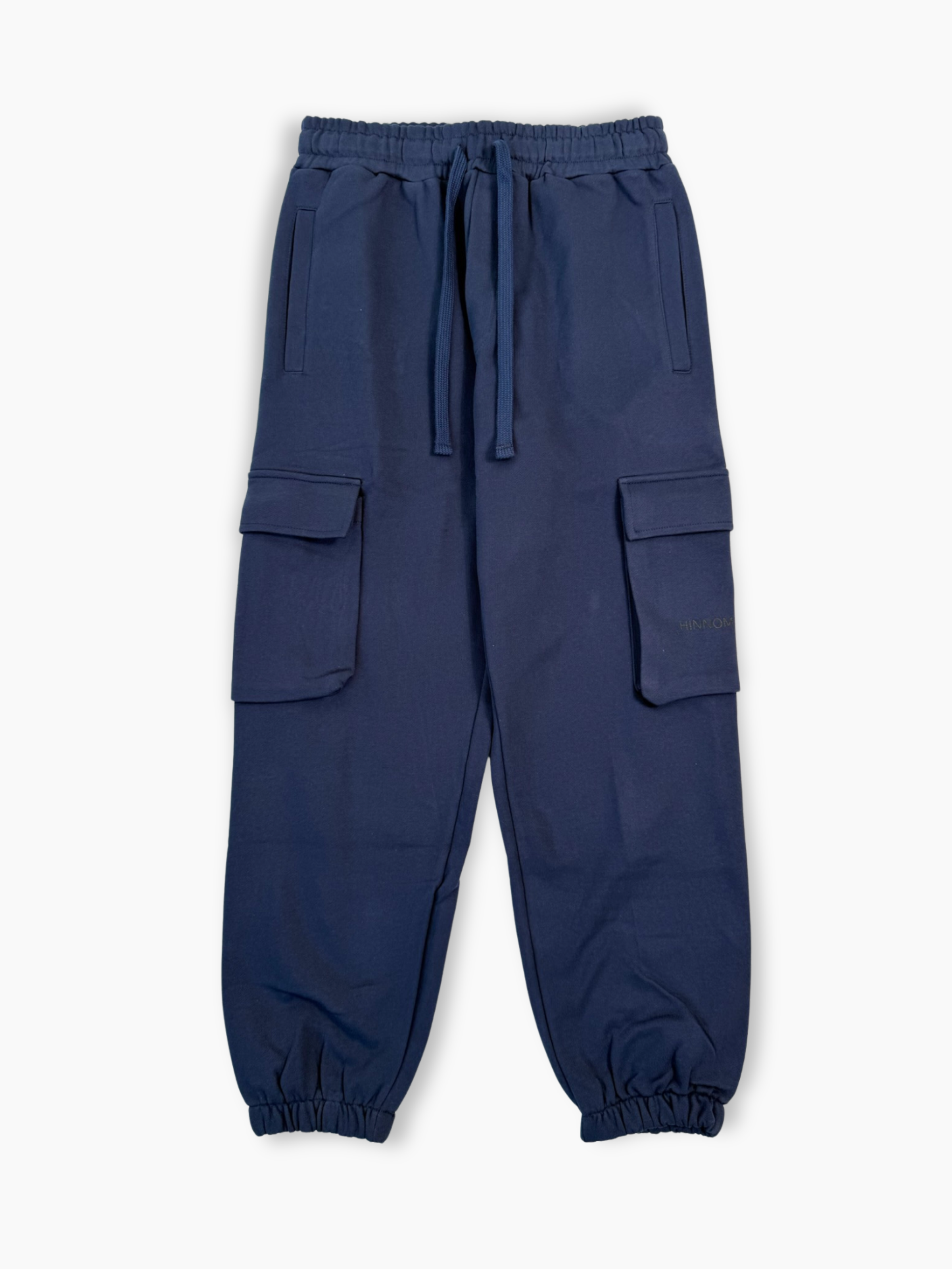 Pantalone in felpa blu Hinnominate con tasconi laterali e fondo elasticizzato
