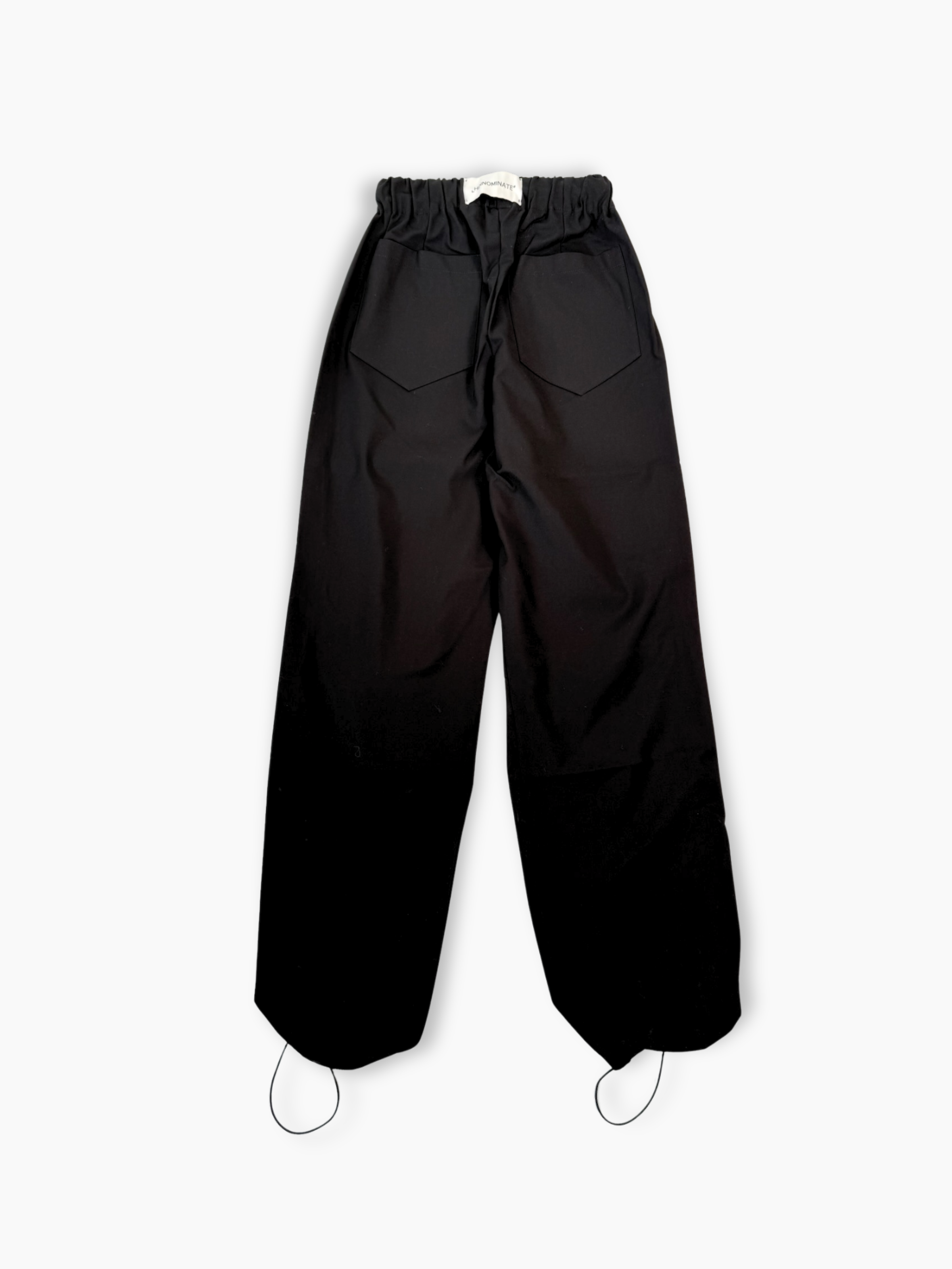 Pantalone lungo nero in nylon con vita elasticizzata e fondo regolabile con cordin