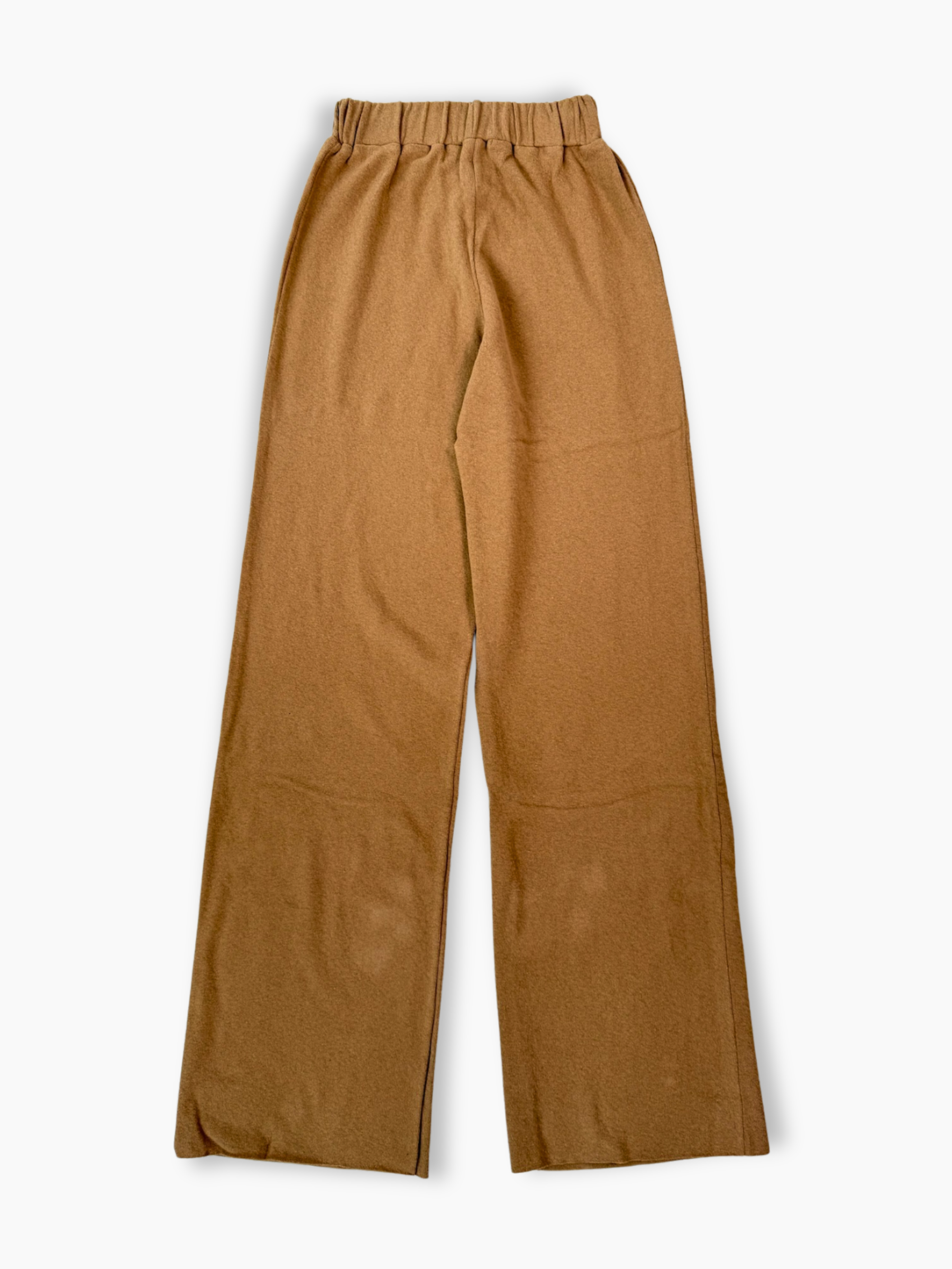 Pantaloni dritti Hinnominate colore nocciola con fondo a taglio vivo ed etichetta applicata