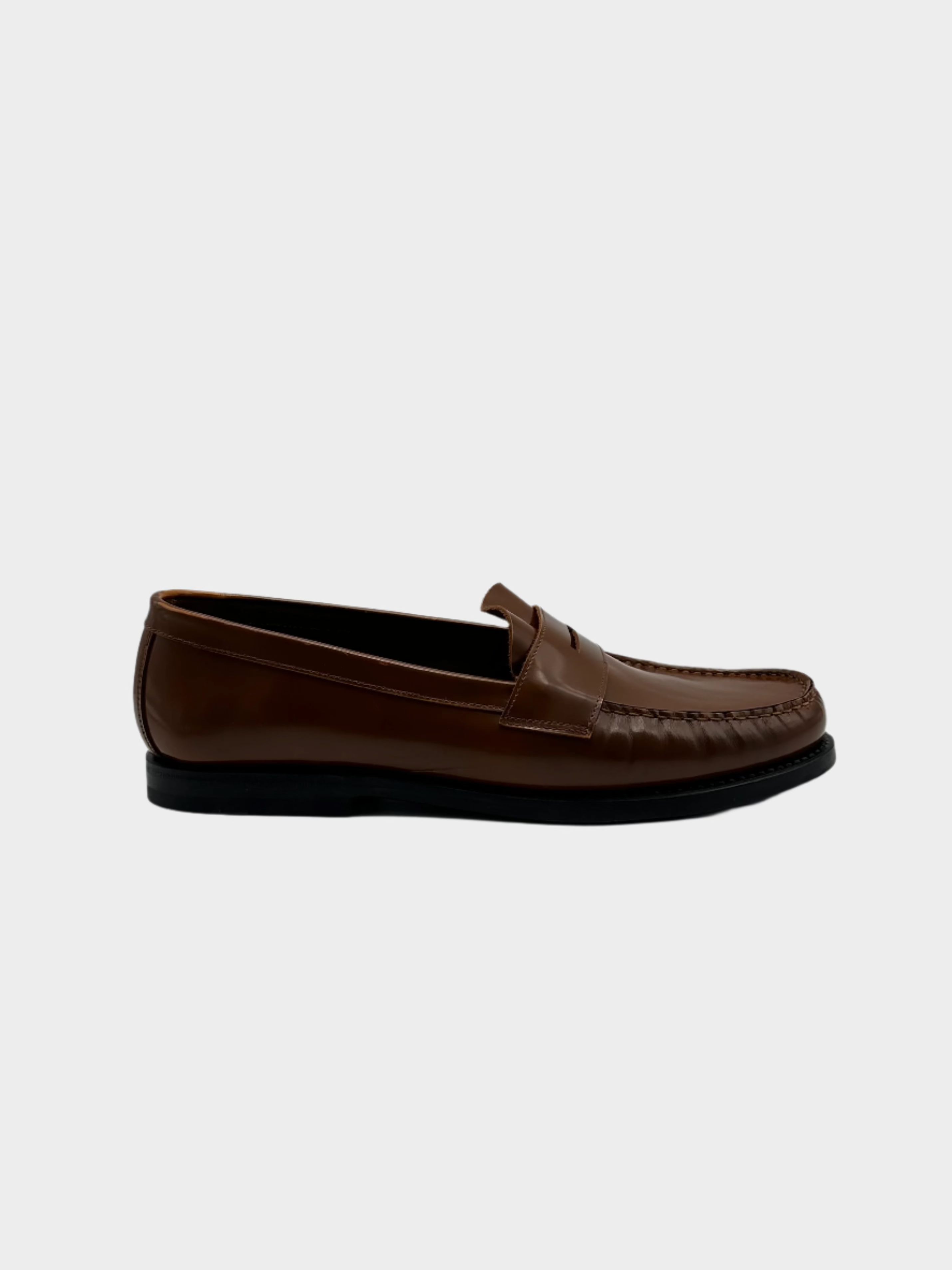 penny loafer, mocassino pelle lucida, scarpa vicuña, slip-on elegante, scarpa uomo raffinata

