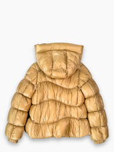 Piumino Beige Lucido Interno Bordeaux - Beige | dBlank