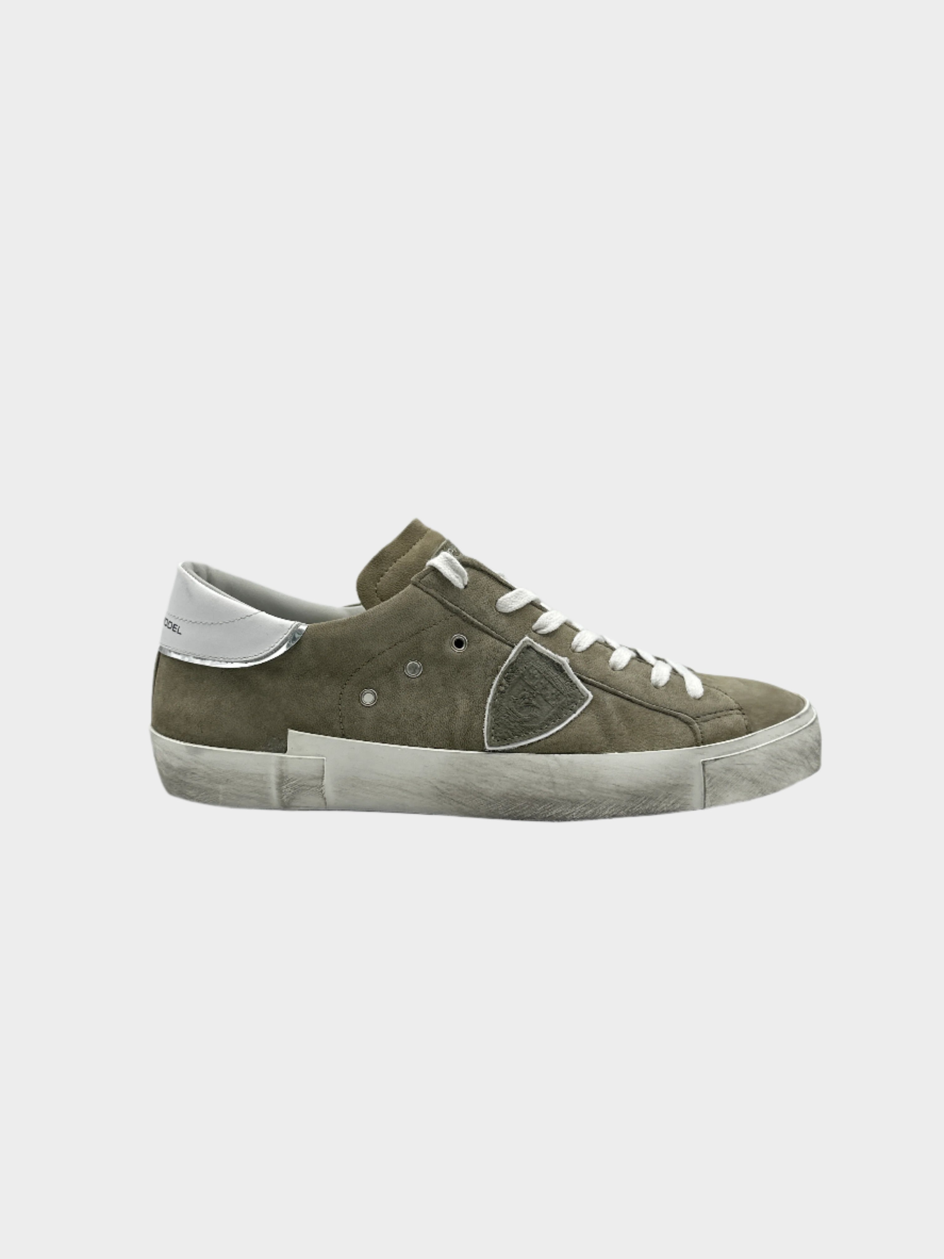Prsx Low uomo, sneakers Philippe Model, nabuk verde, effetto lavato, scarpe vintage, sneakers artigianali uomo