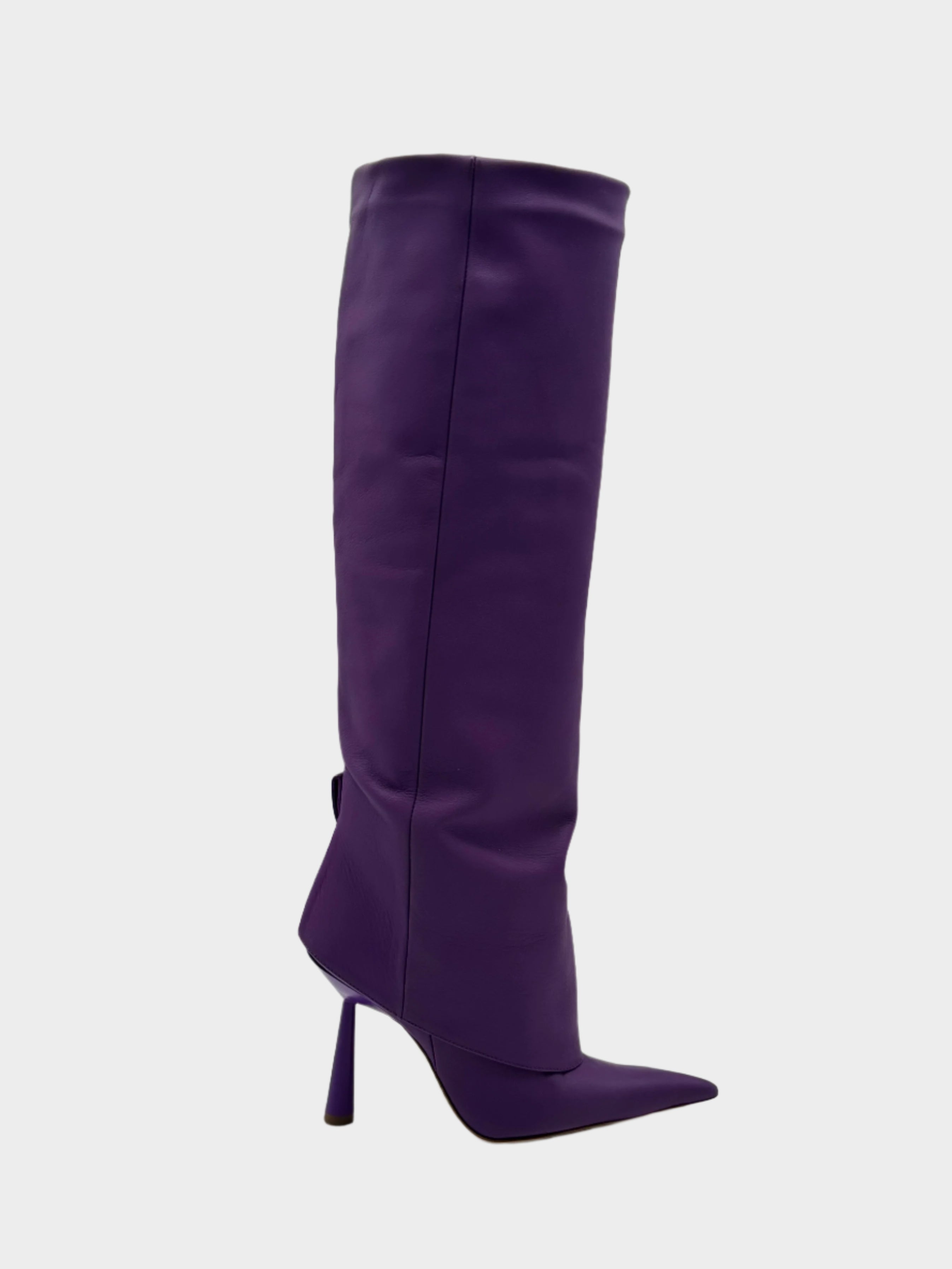 stivali pelle viola, stivali alti tacco stiletto, Rosie 31 Gia Borghini, scarpe donna eleganti, stivali inverno 2025