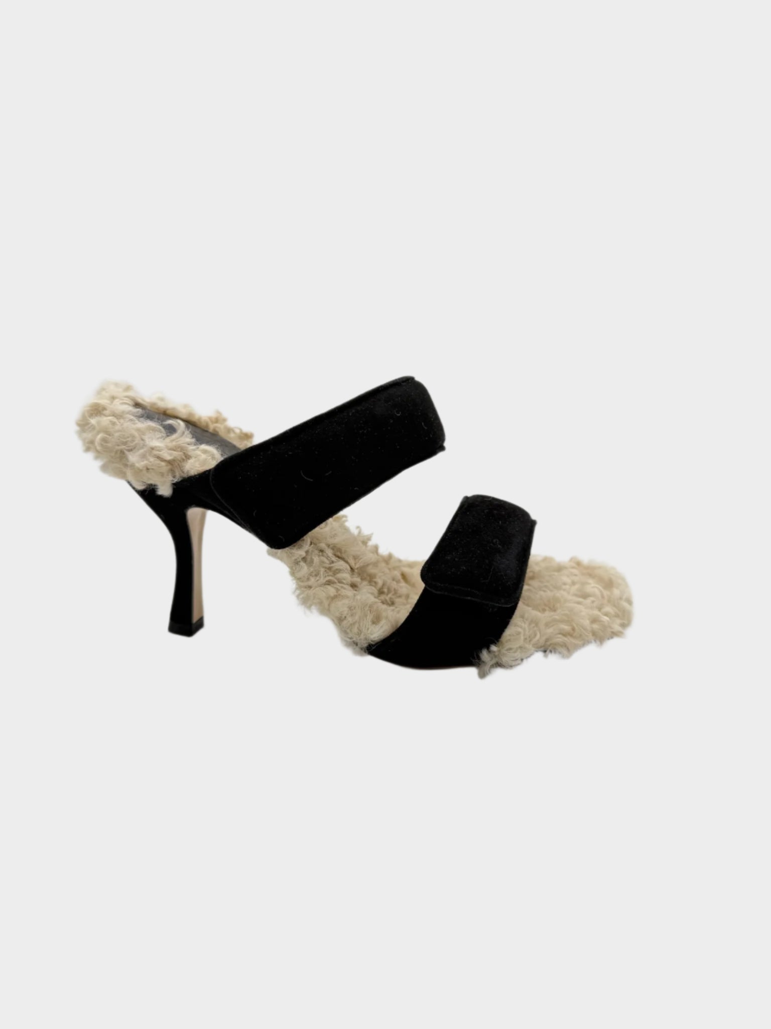 Sandali Adele Gia Borghini neri in velluto con shearling visti di lato